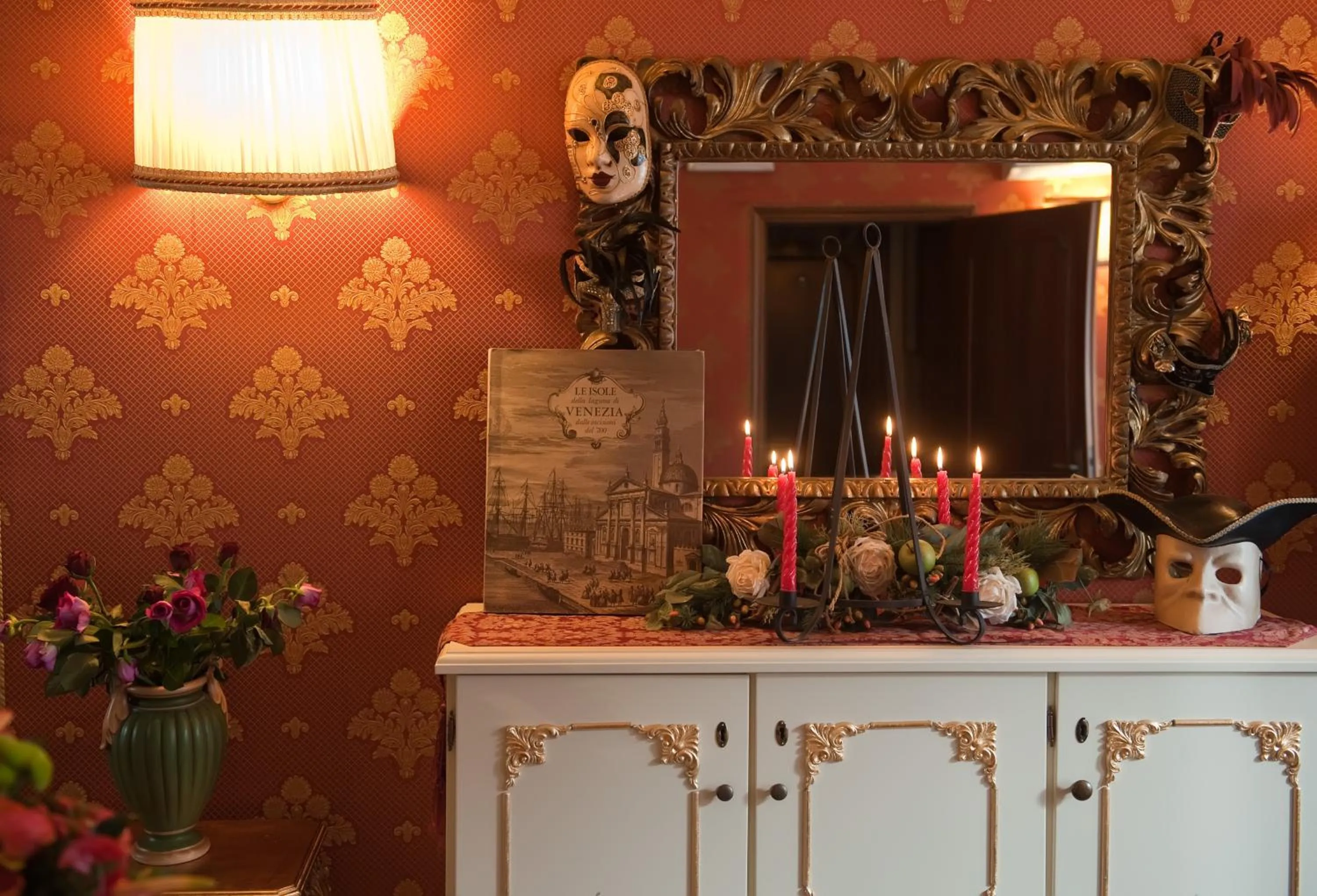 Decorative detail in Locanda Antico Fiore