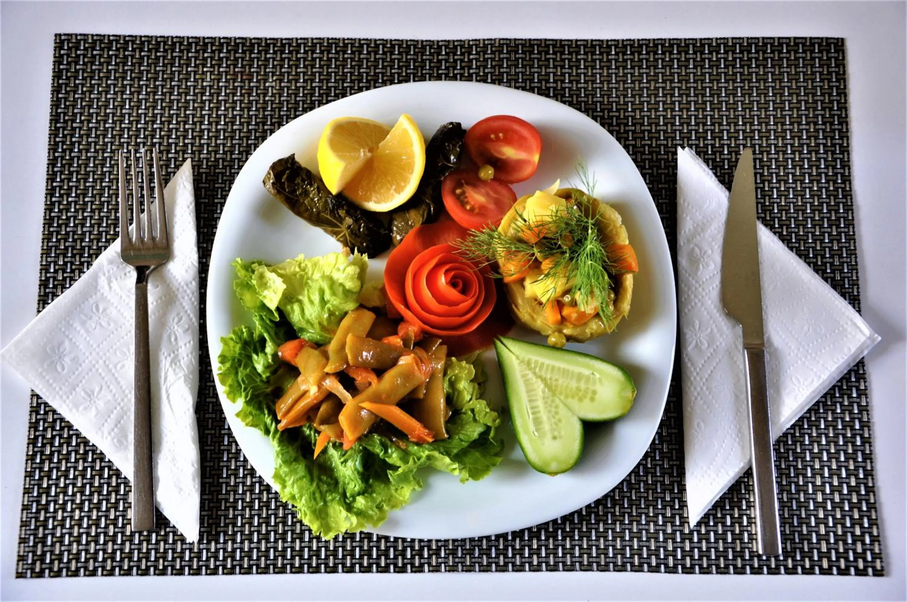 Meals in Elegance Resort Hotel & SPA Wellness-Aqua