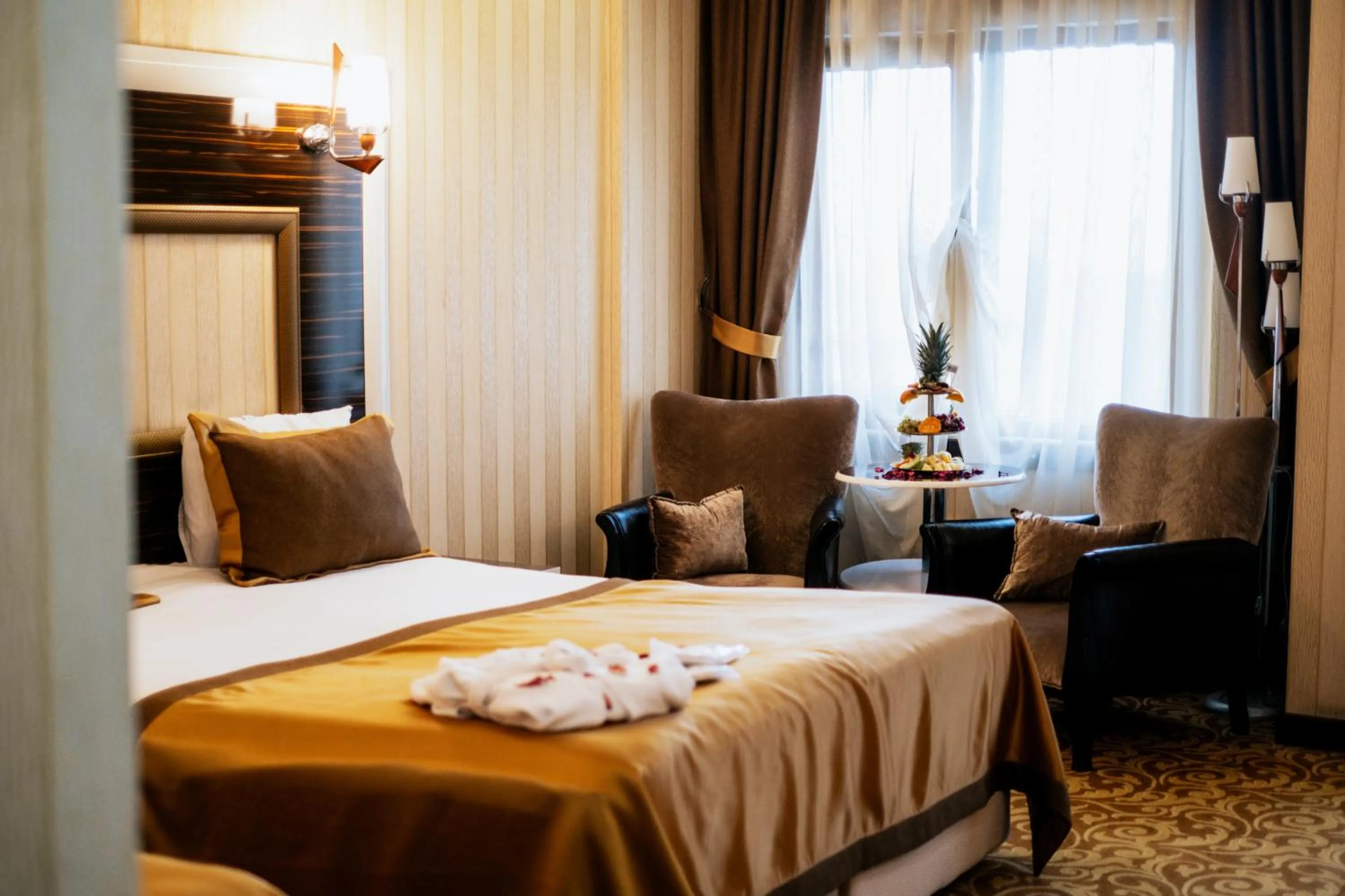 Bed in Elegance Resort Hotel & SPA Wellness-Aqua