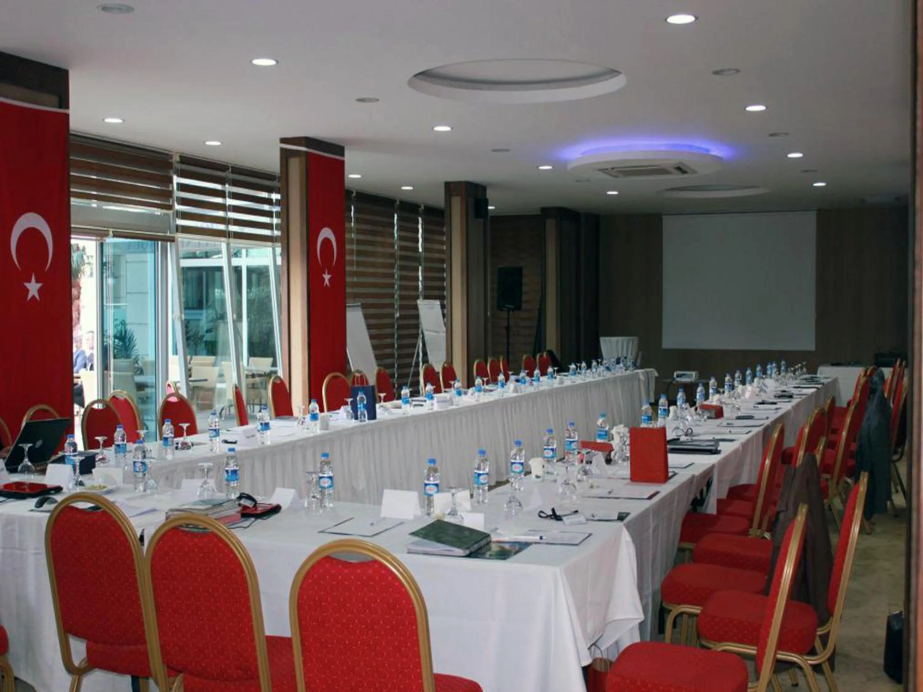 Business facilities in Elegance Resort Hotel & SPA Wellness-Aqua