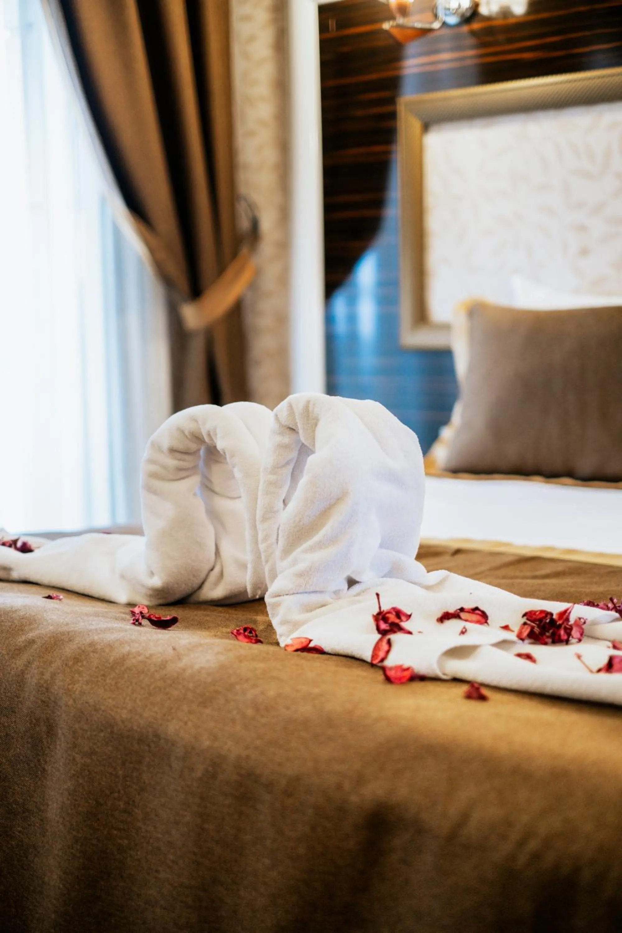 Bed in Elegance Resort Hotel & SPA Wellness-Aqua