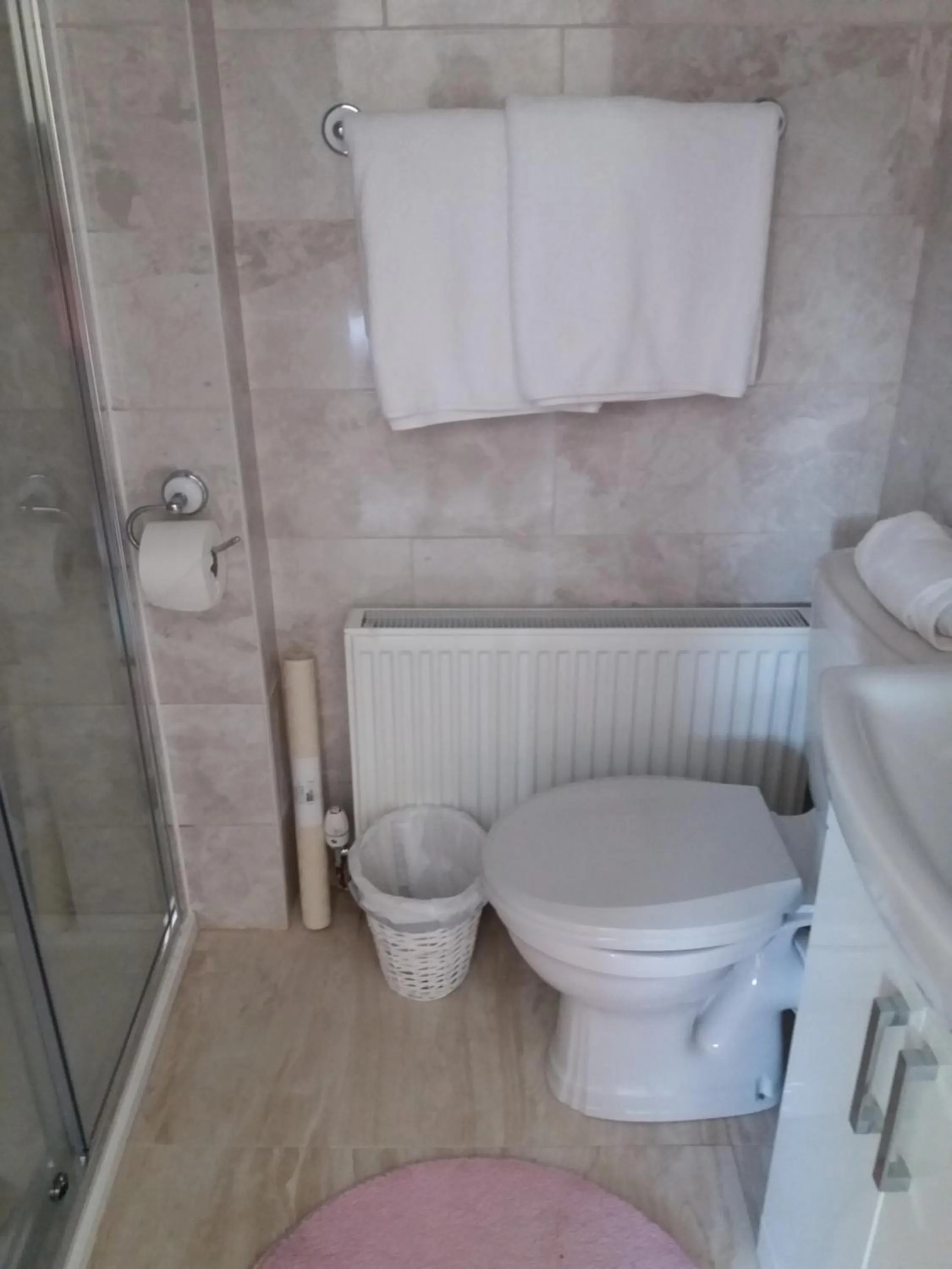 Lettermore Country Home