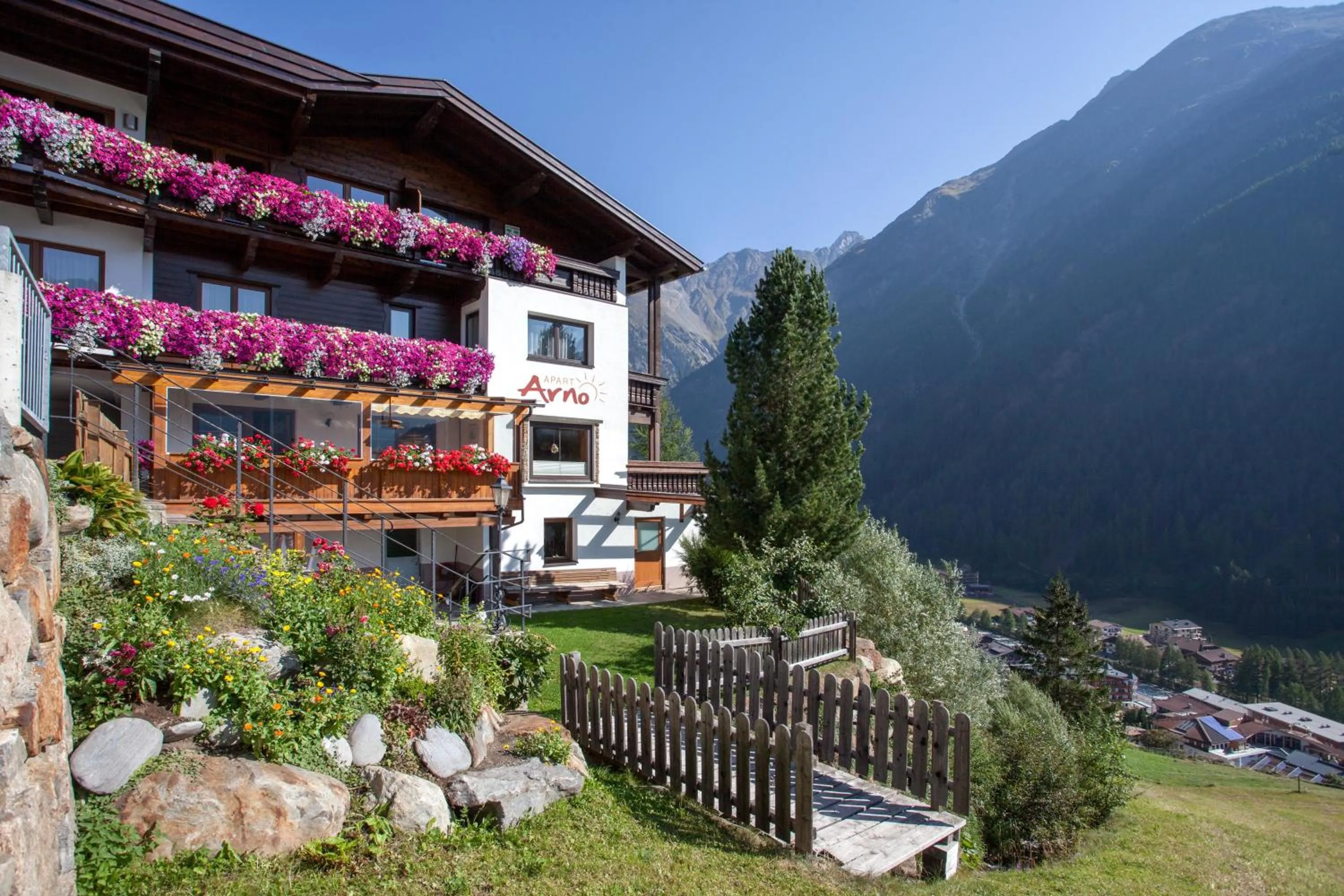 Property building in Apart Hotel Arno