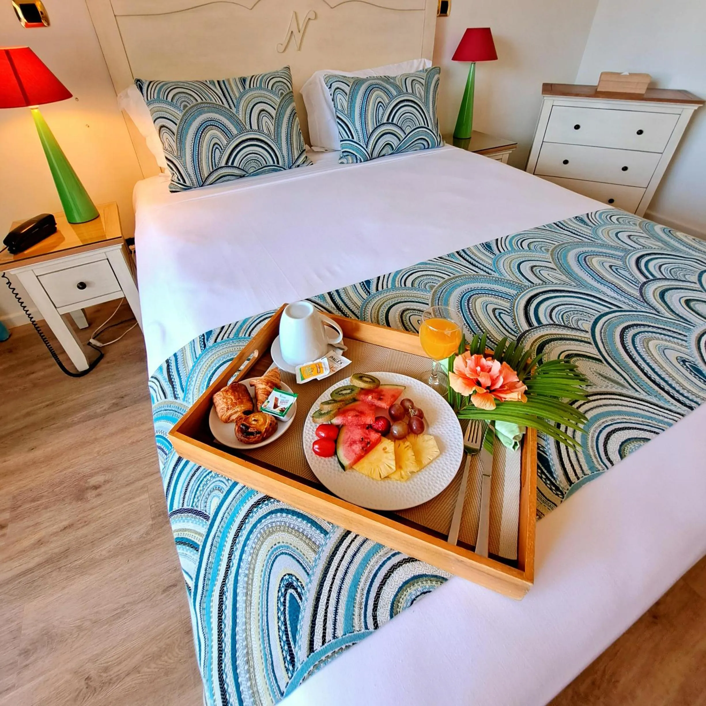 Bedroom, Bed in Le Nautile Beachfront