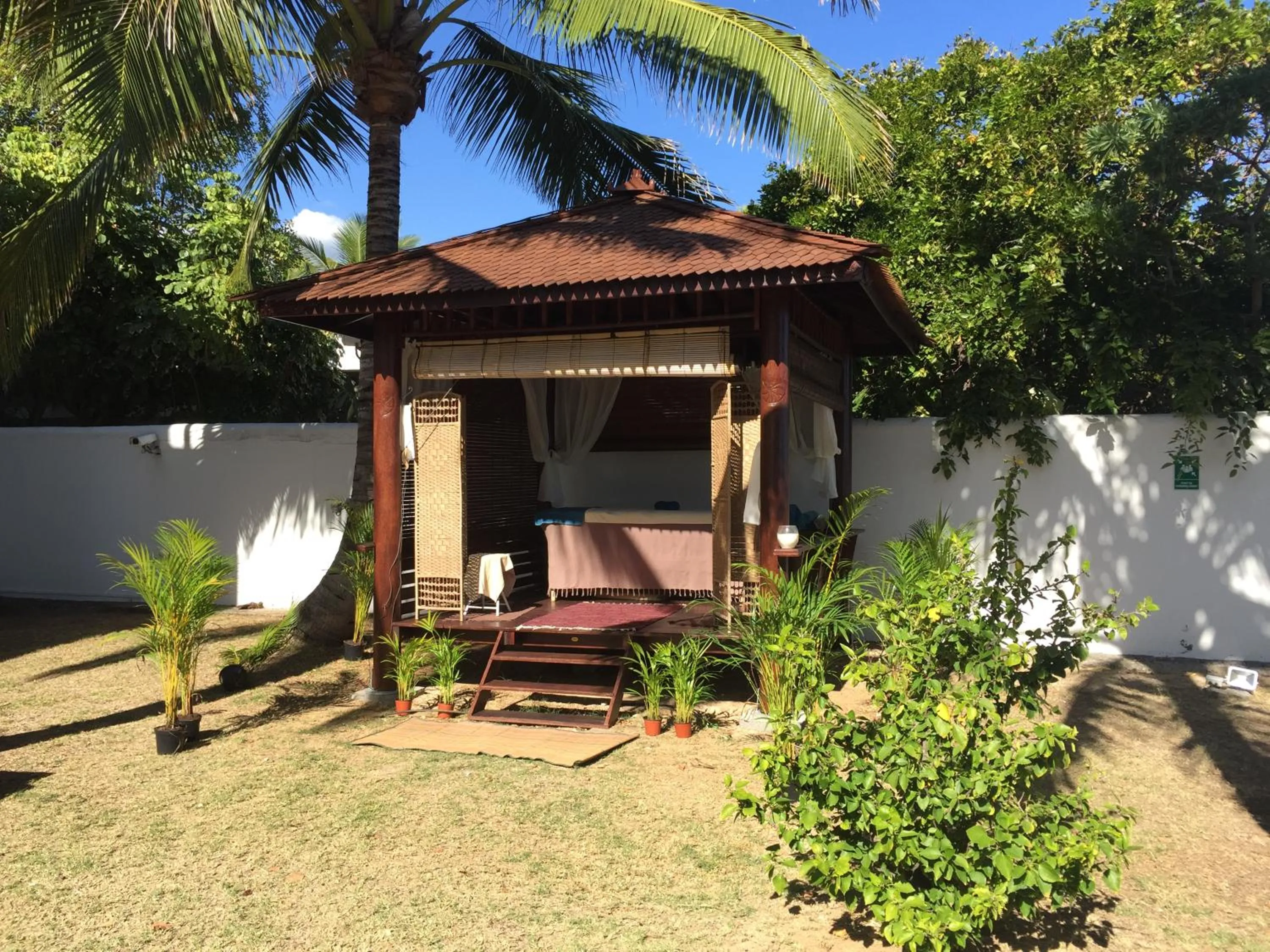 Massage in Le Nautile Beachfront