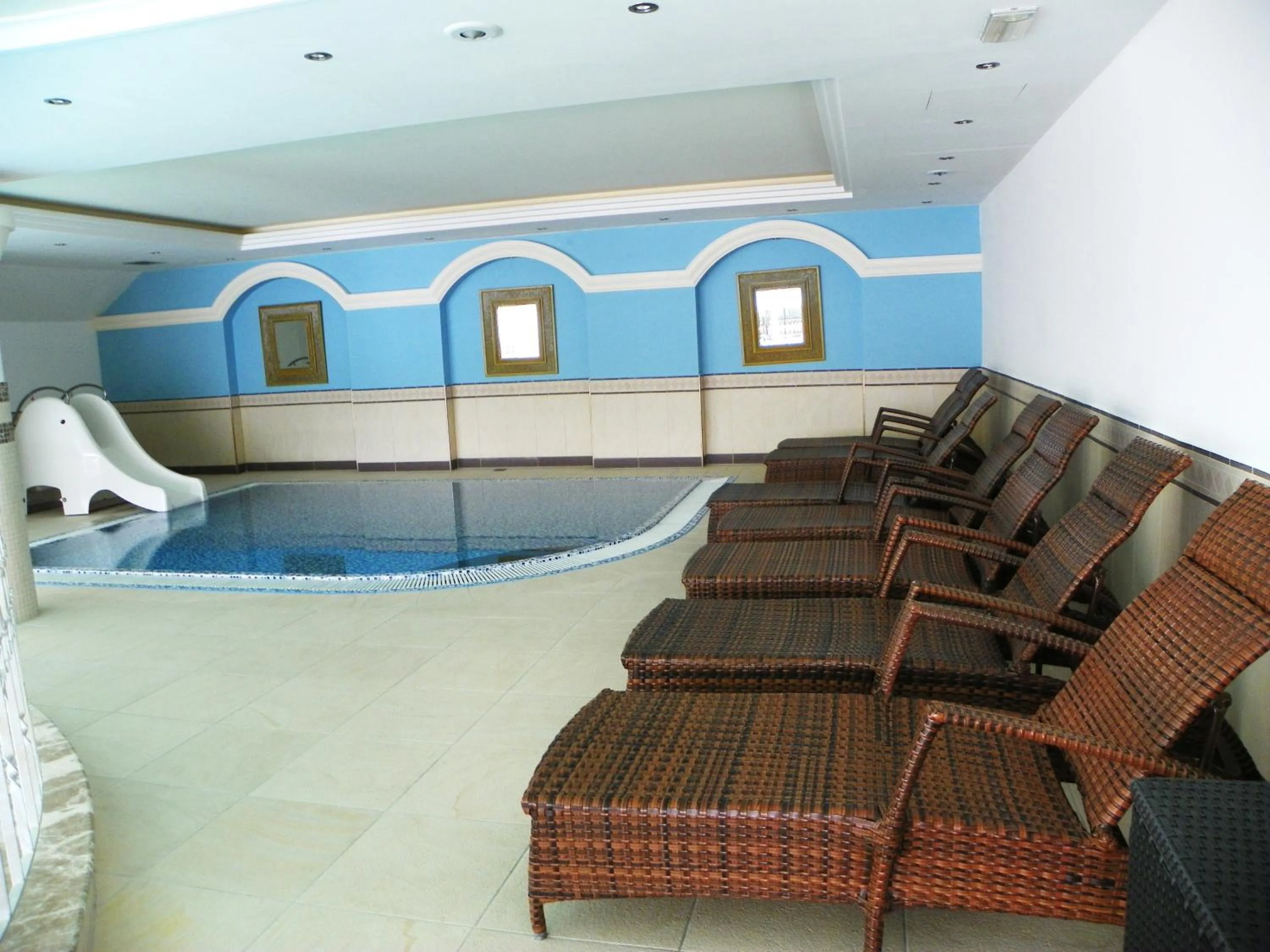 Children play ground in Hotel Finkennest - Panoramic Garden Resort