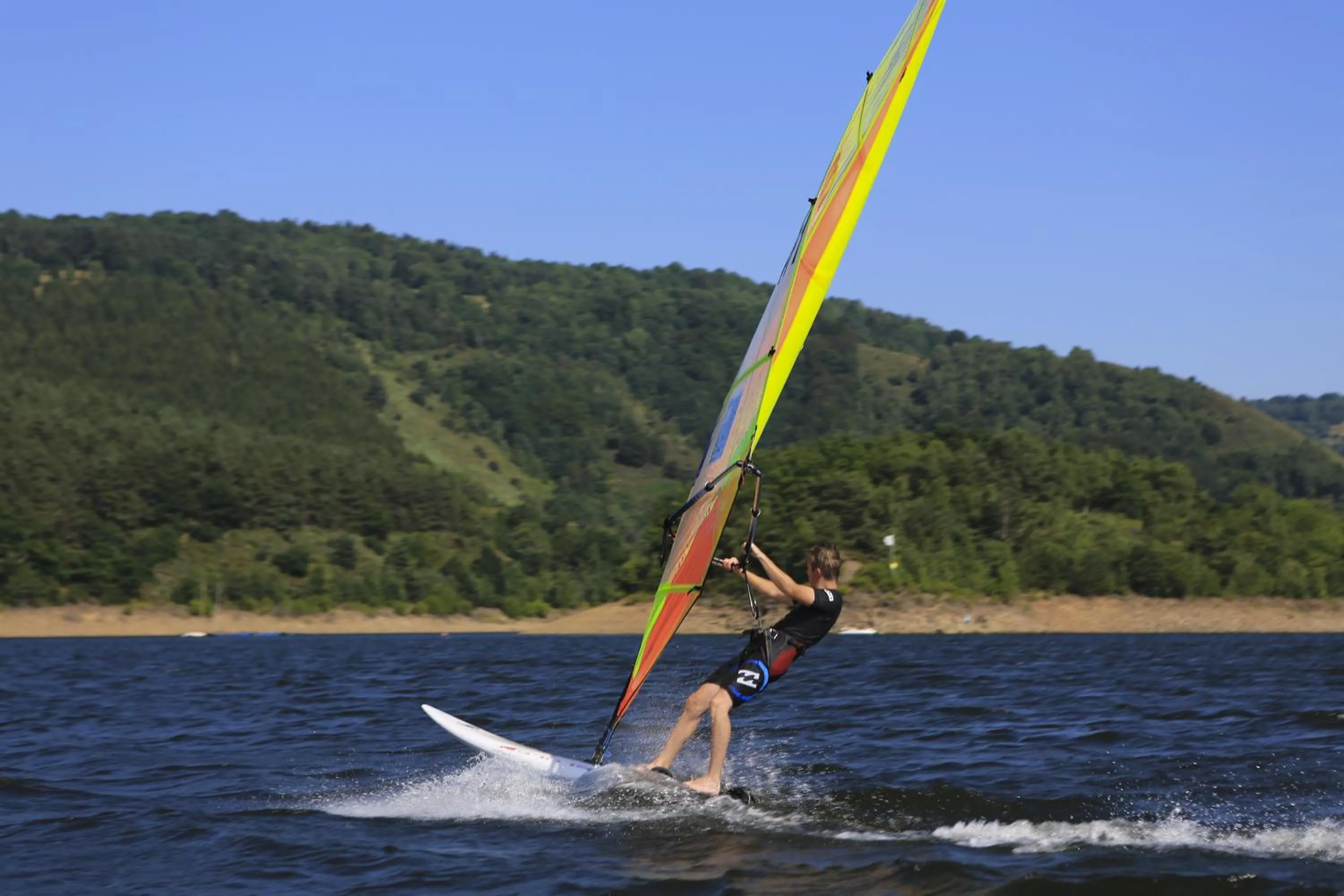 Windsurfing in Logis Hôtel Beau Site