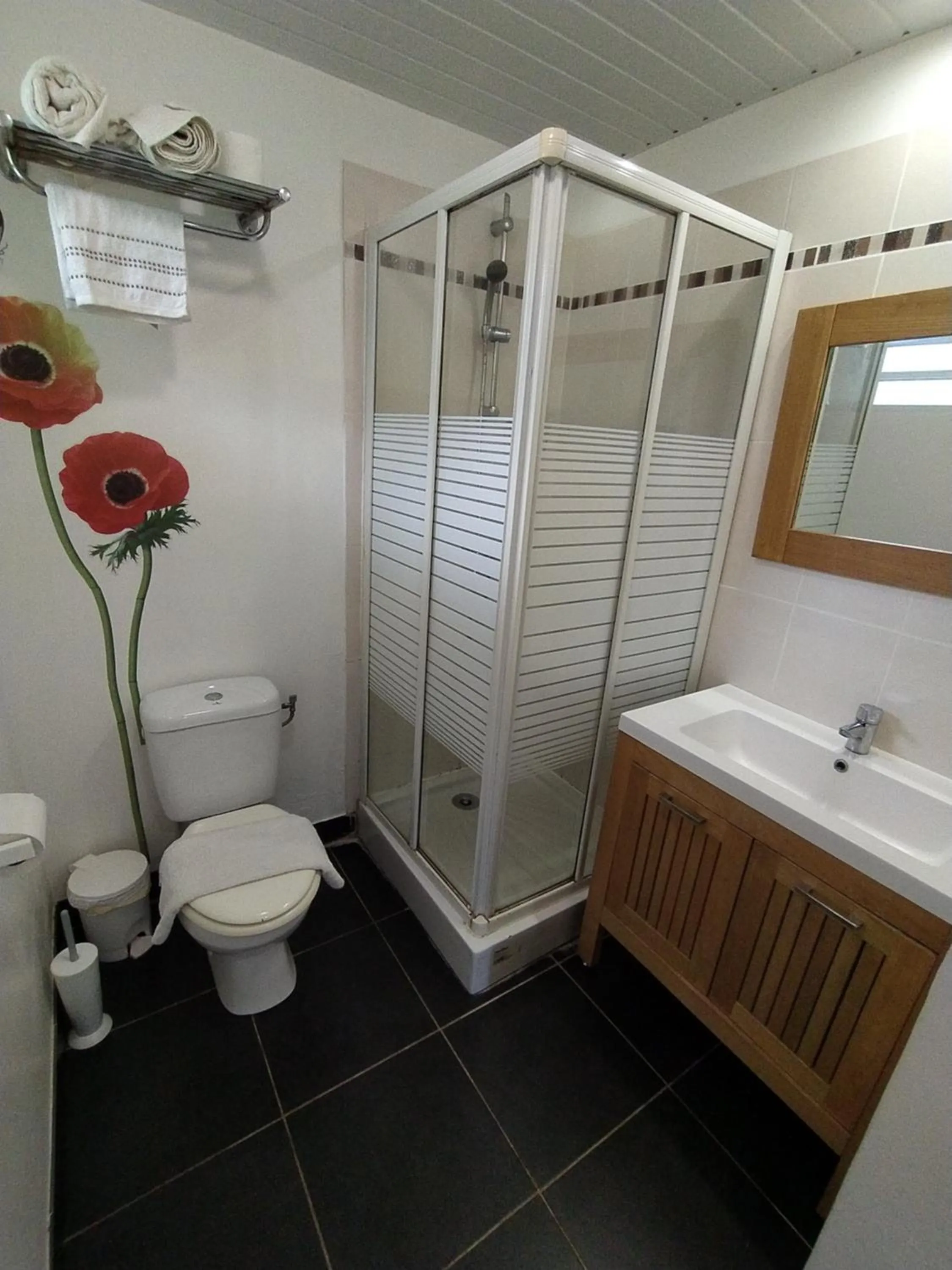 Bathroom in Au Petit Canal Fleuri