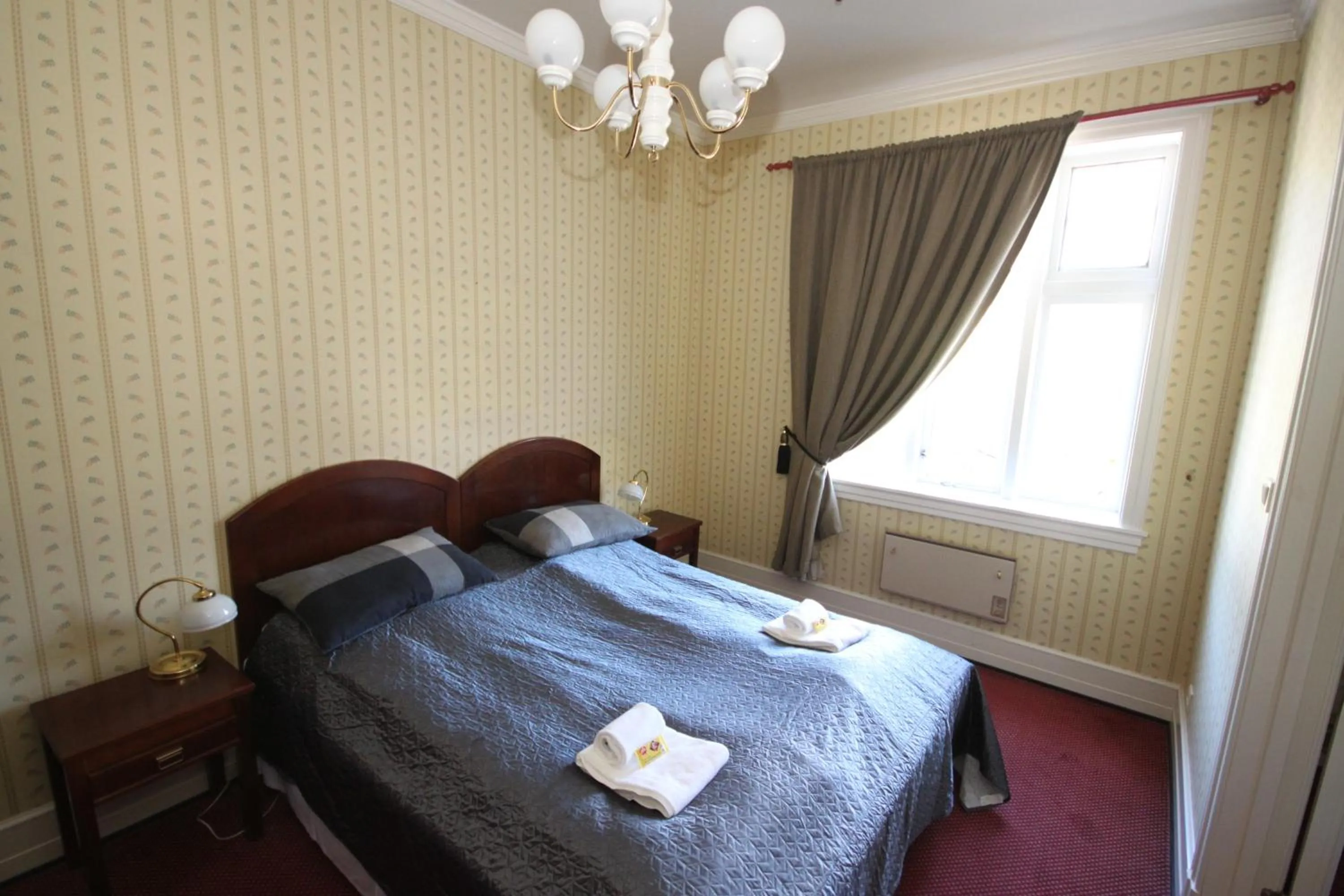 Bedroom, Bed in Sauda Fjordhotell