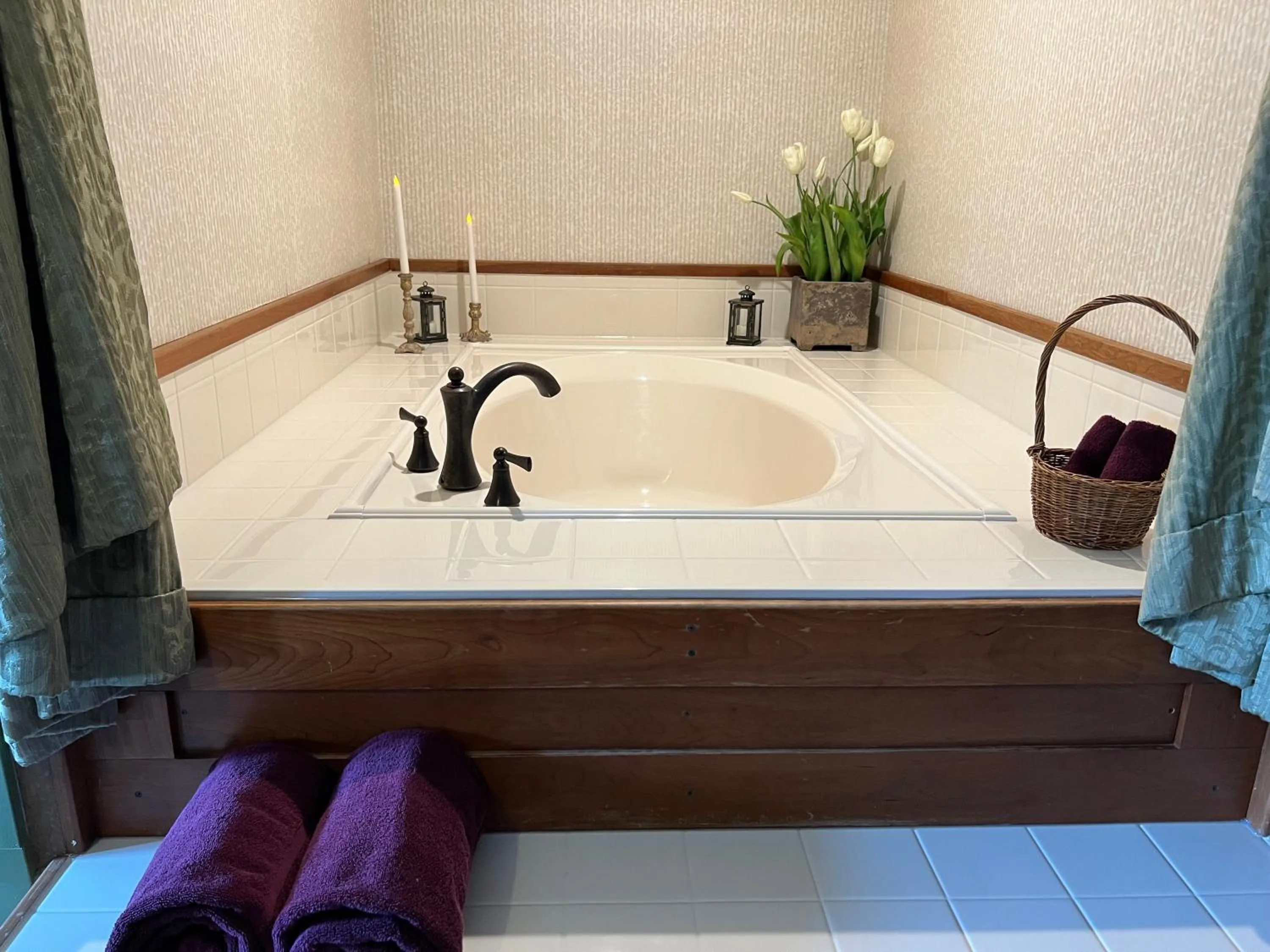 Bathroom in Astor House