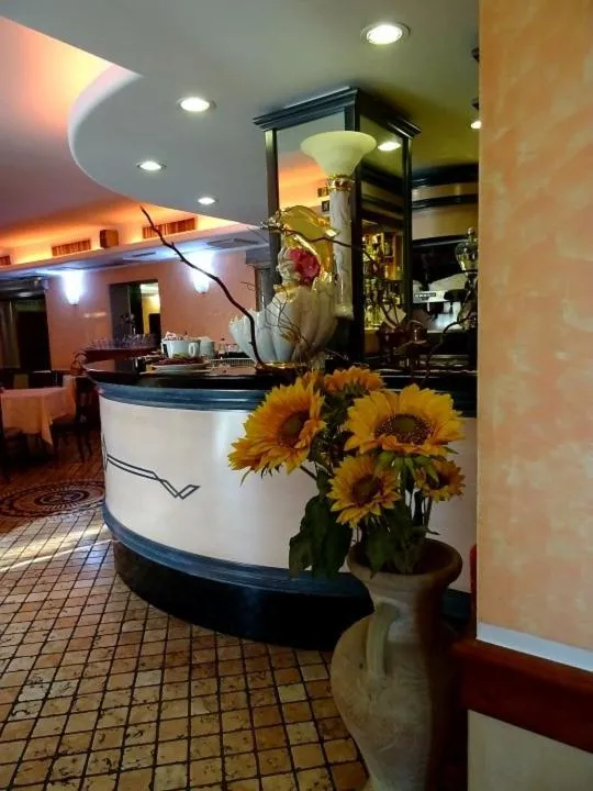 Lobby or reception in Albergo Ristorante Il Delfino