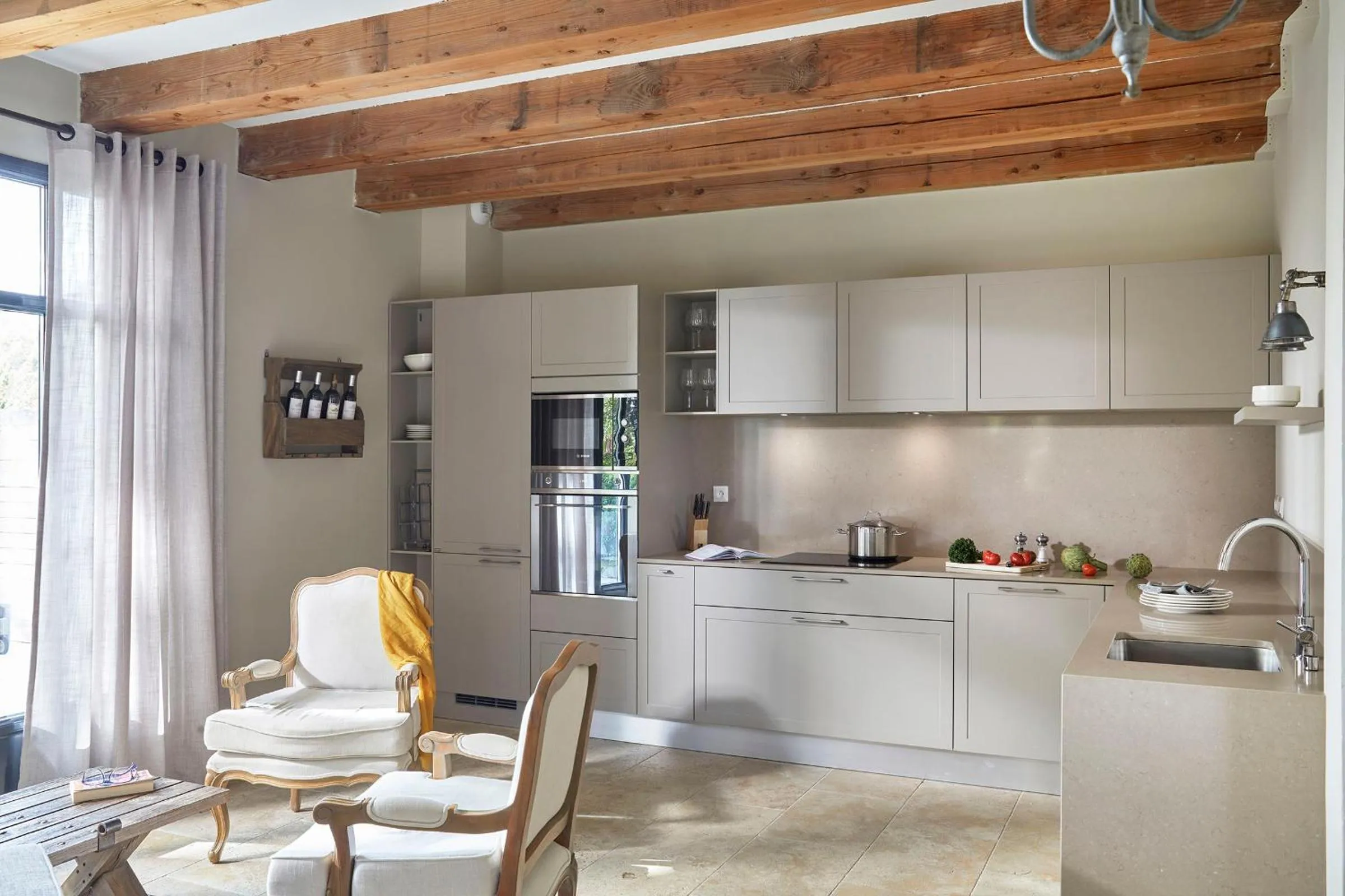 kitchen in Château Les Carrasses
