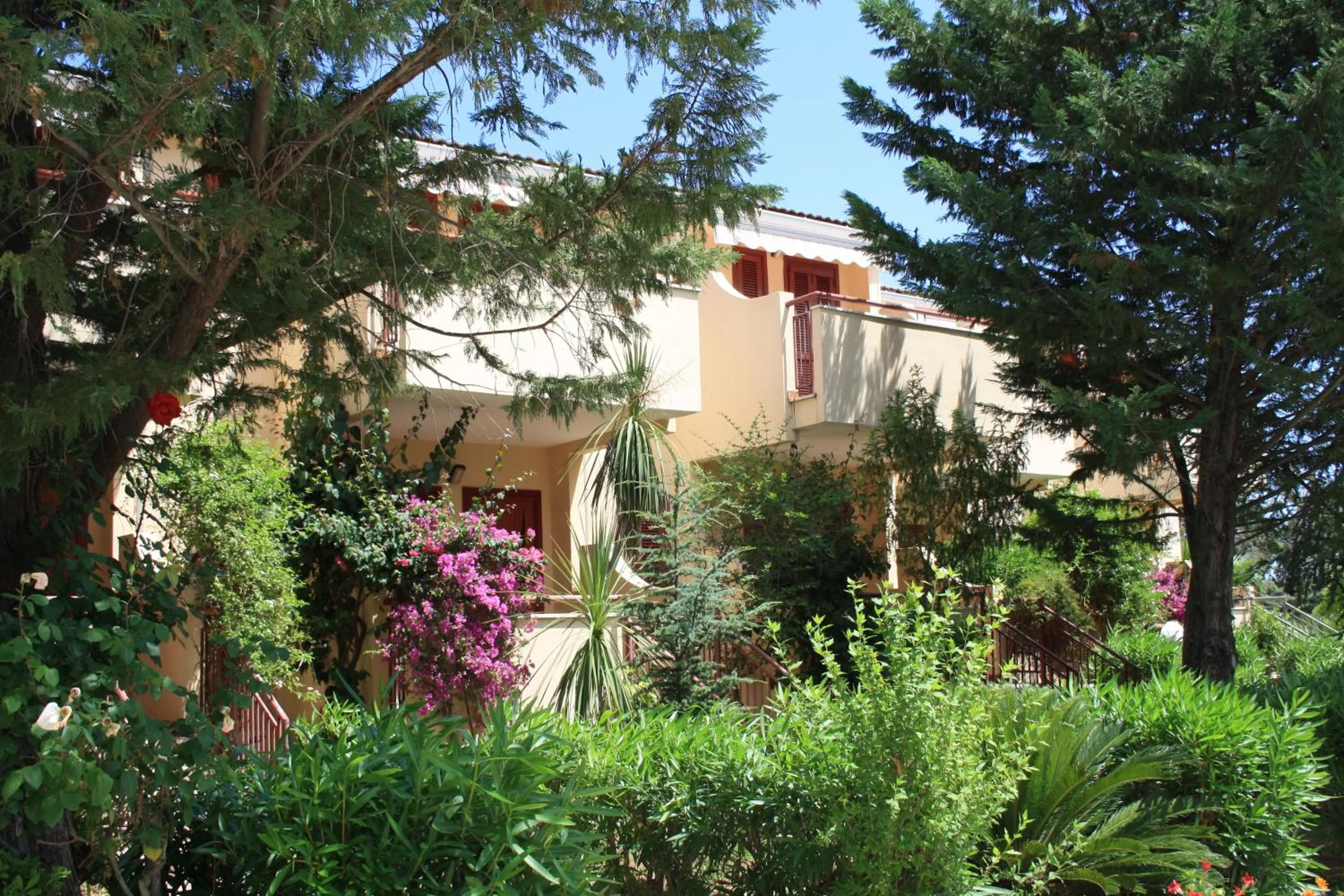 Facade/entrance in Residence Villa Agrimare