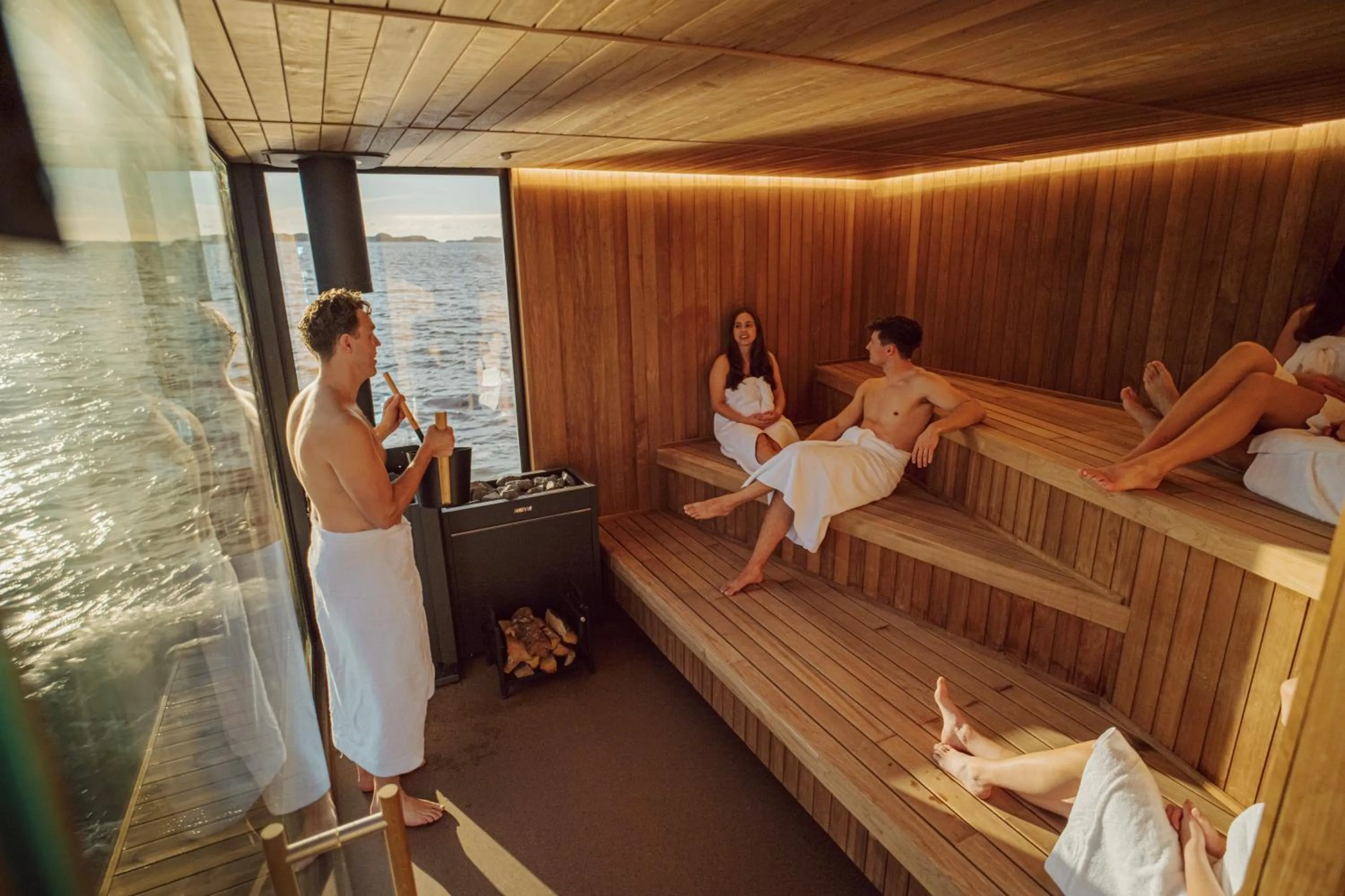 People in Panorama Hotell & Resort