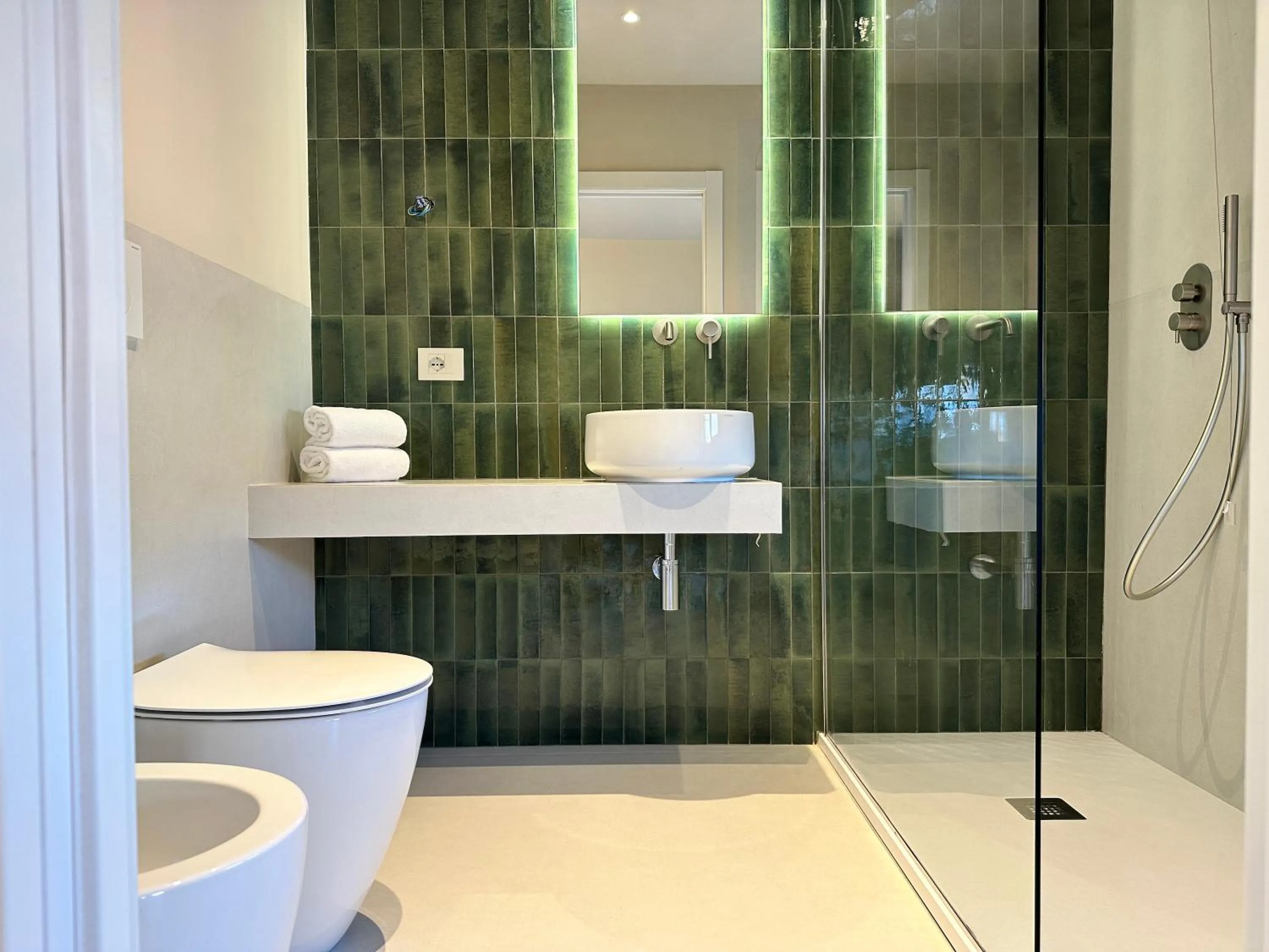 Shower in Hotel San Michele