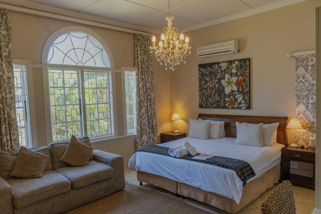 Bedroom, Bed in 268 On Ridge Guesthouse