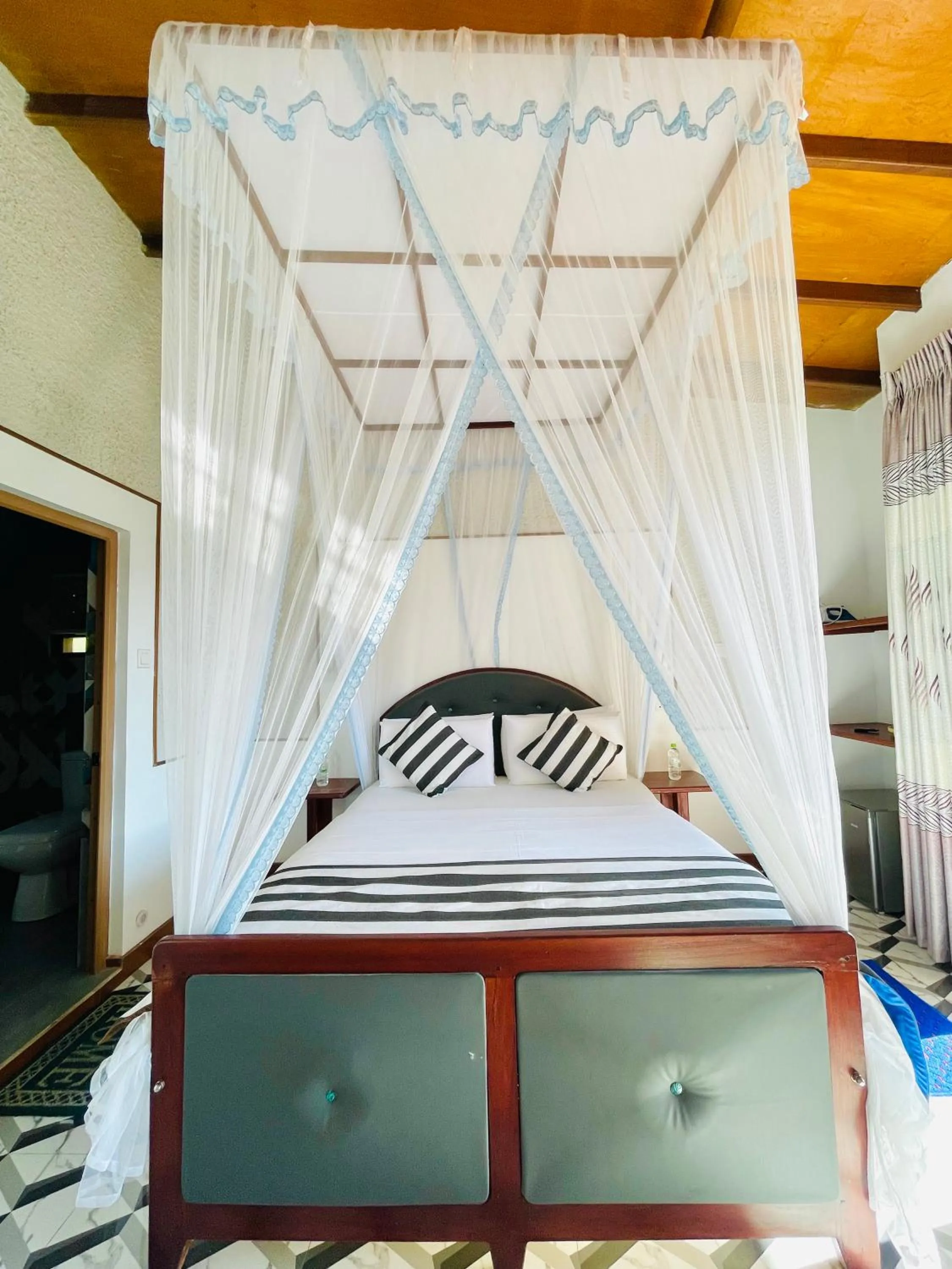 Bed in Royal Mount Ella