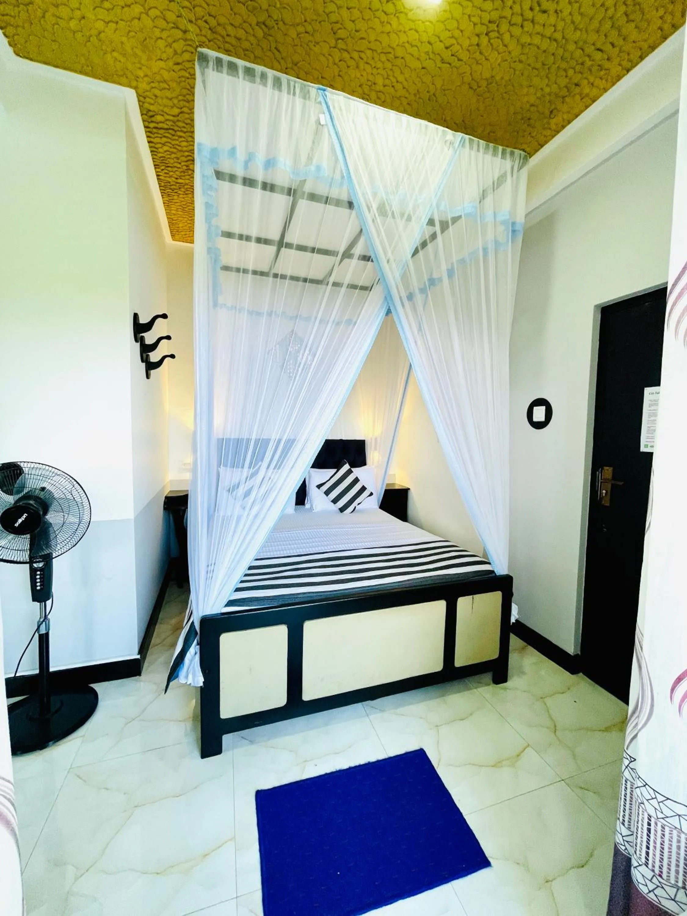 Bed in Royal Mount Ella