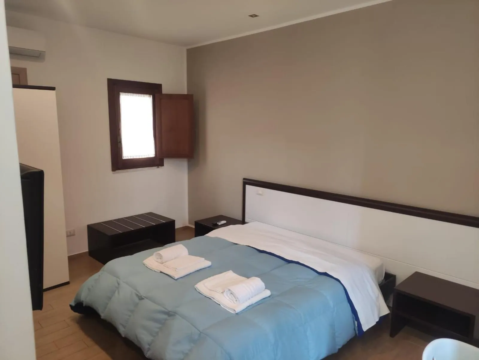 Bedroom, Bed in Cortile Antico