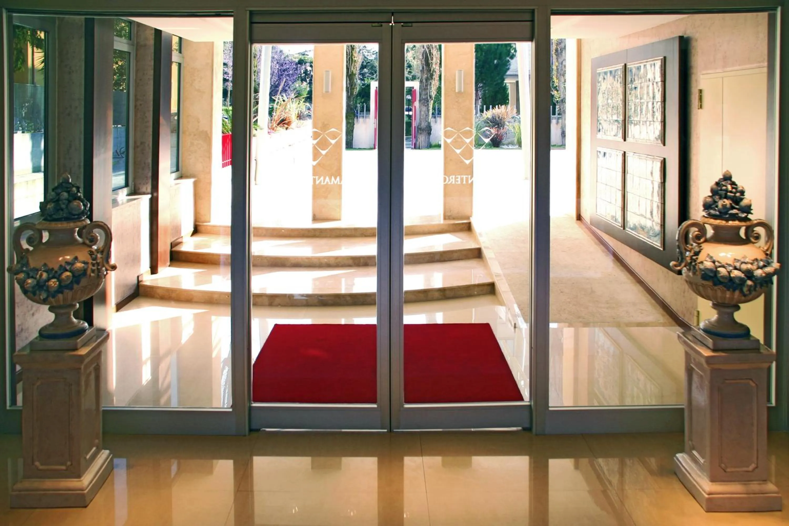 Facade/entrance in Residence Diamanterosso