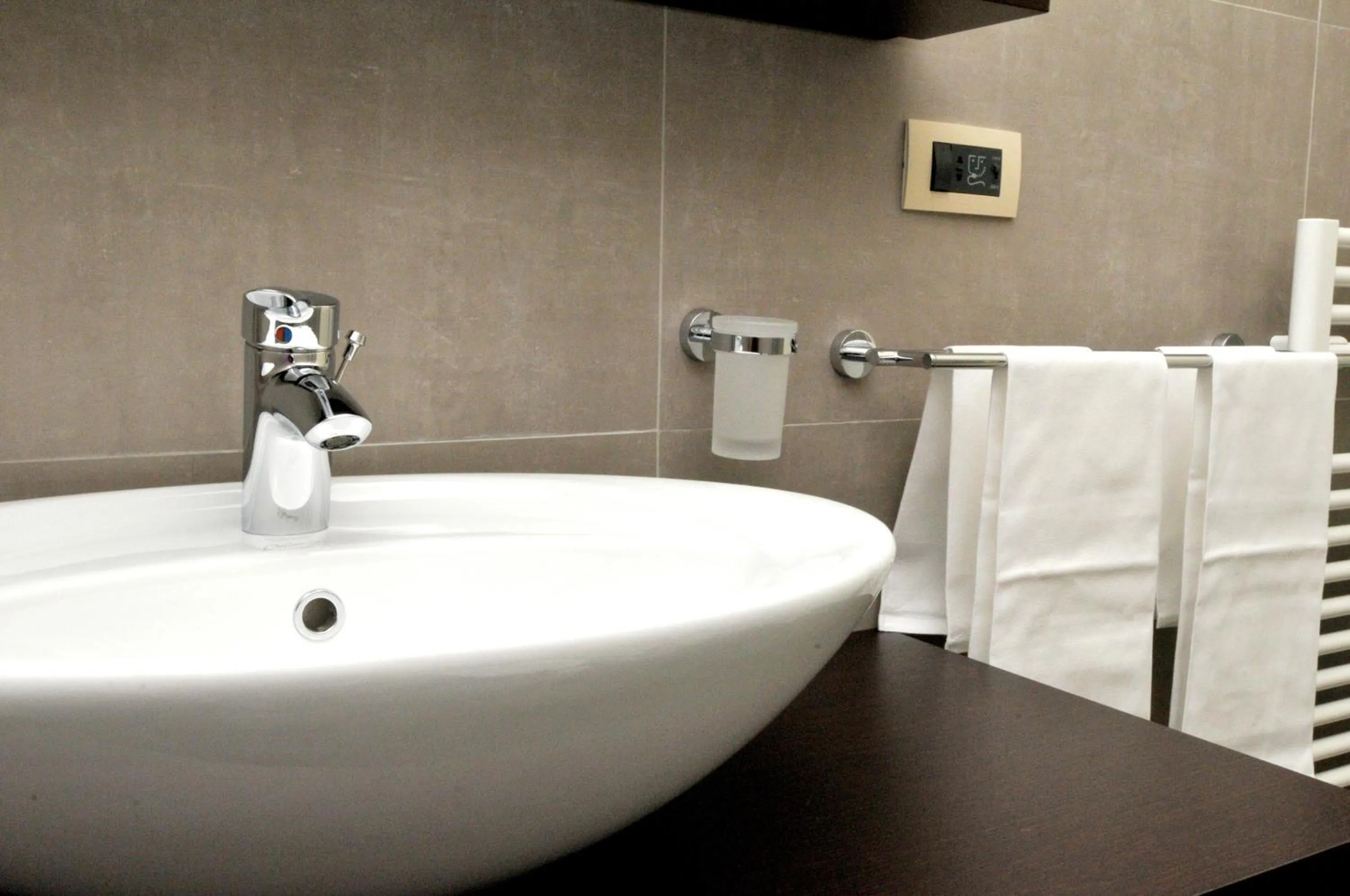 Bathroom in Residence Diamanterosso