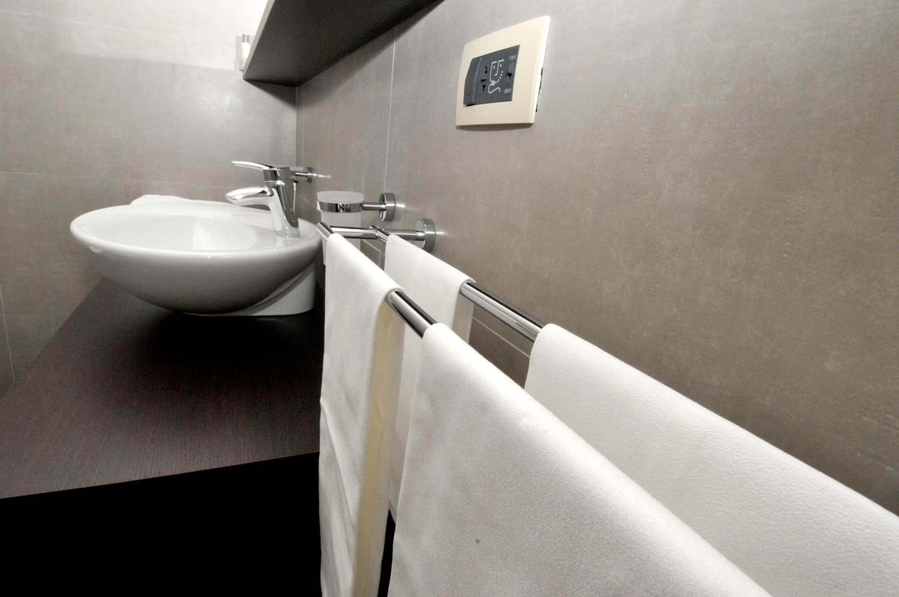 Bathroom in Residence Diamanterosso