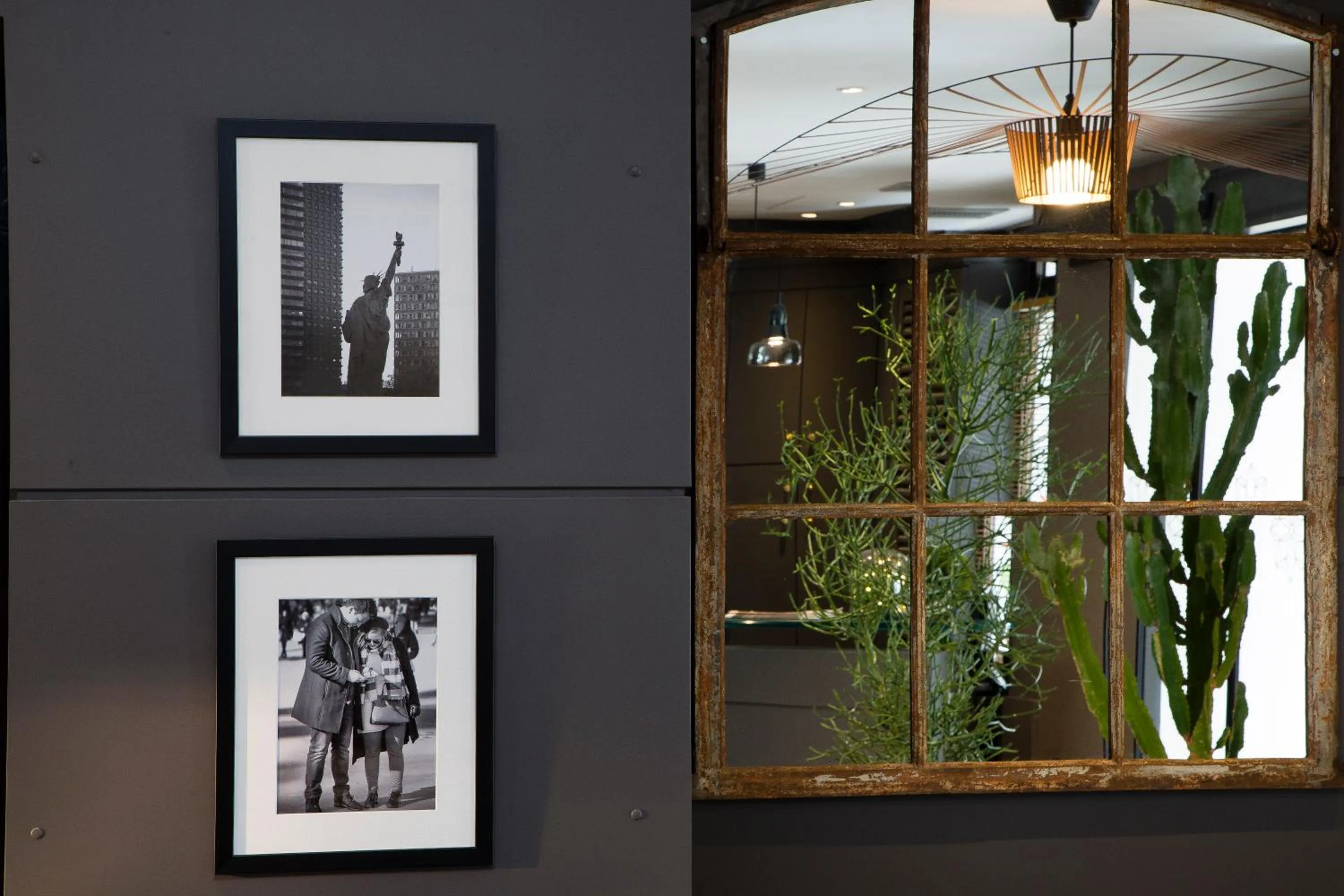 Decorative detail in Hotel Espace Champerret