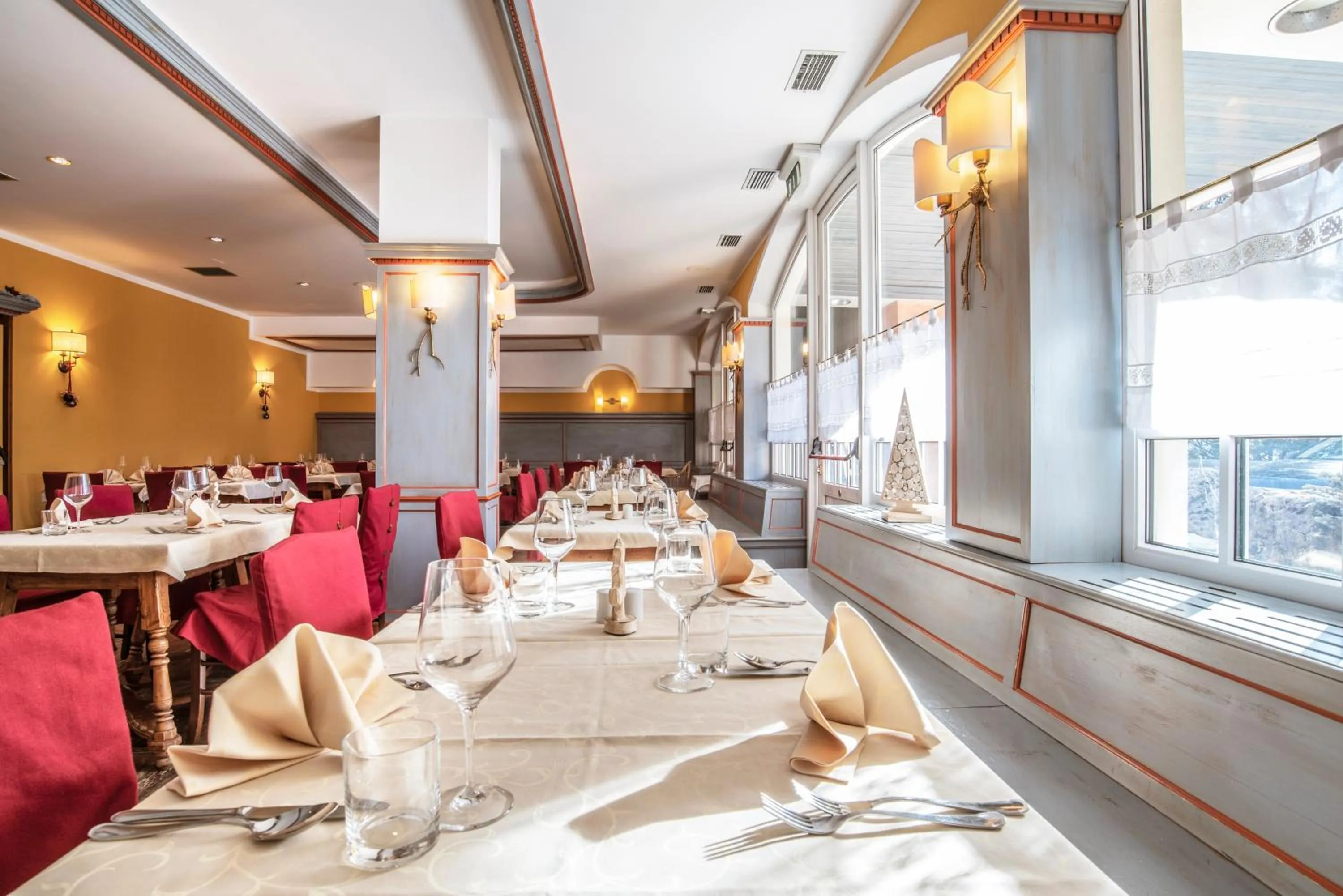 Restaurant/places to eat in Sporting Aparthotel