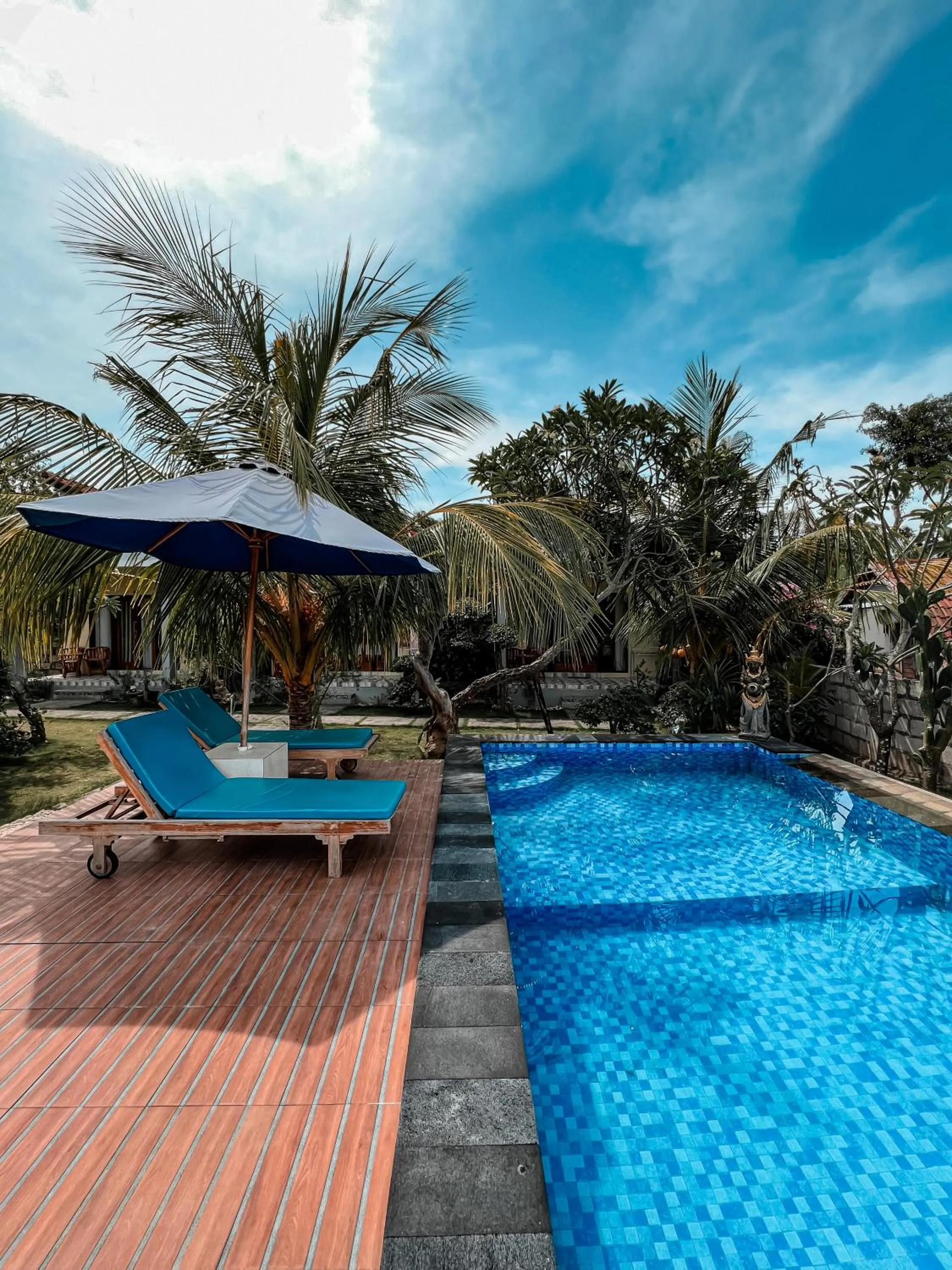 Swimming pool in Gayatri Bungalows