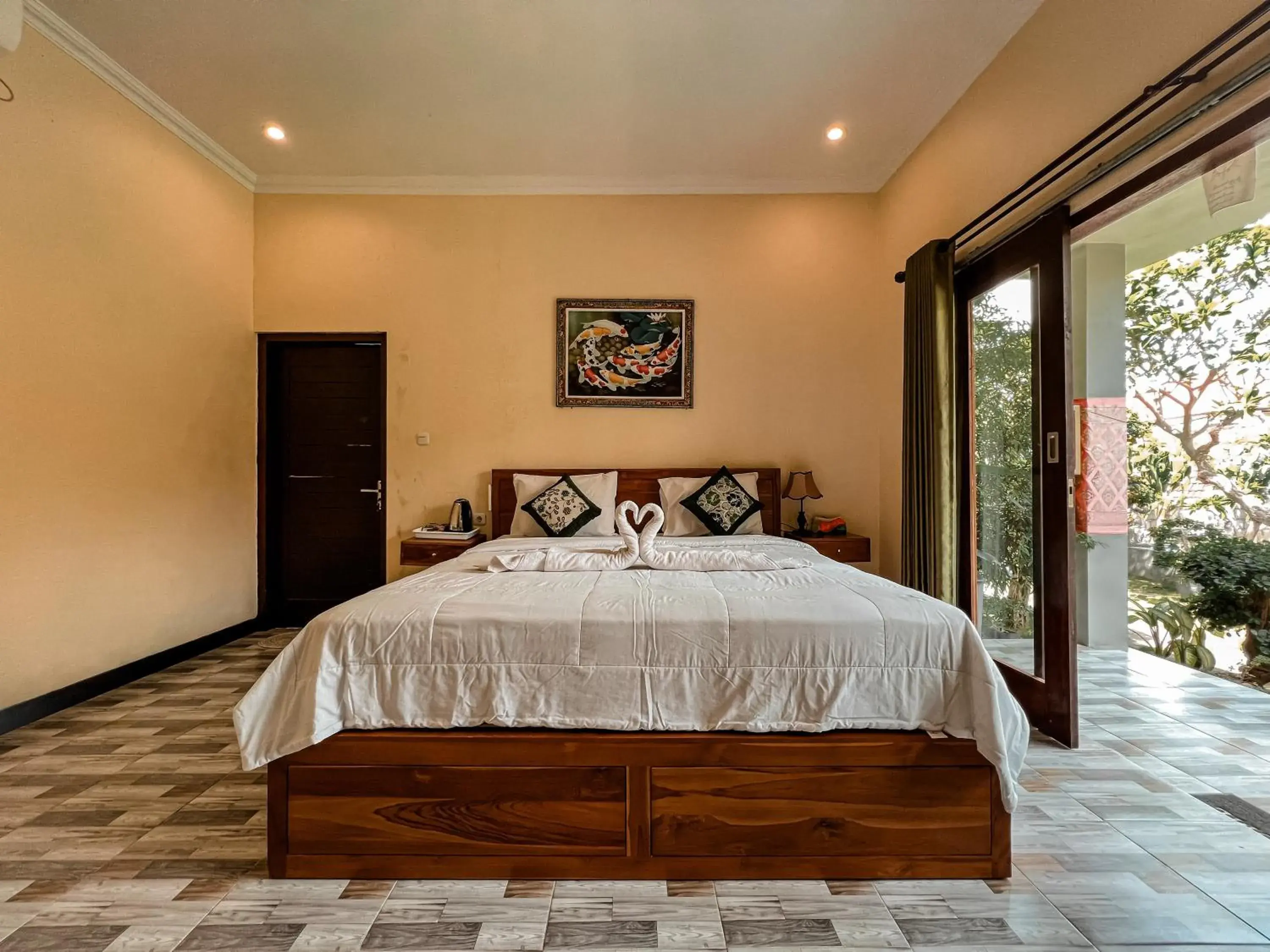 Double Room with Garden View in Gayatri Bungalows Double Room with Garden View in Gayatri Bungalows