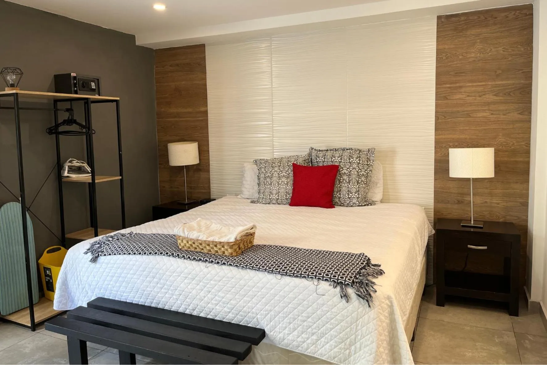 safe, Bed in Hotel Boutique Valverde Santa Elena