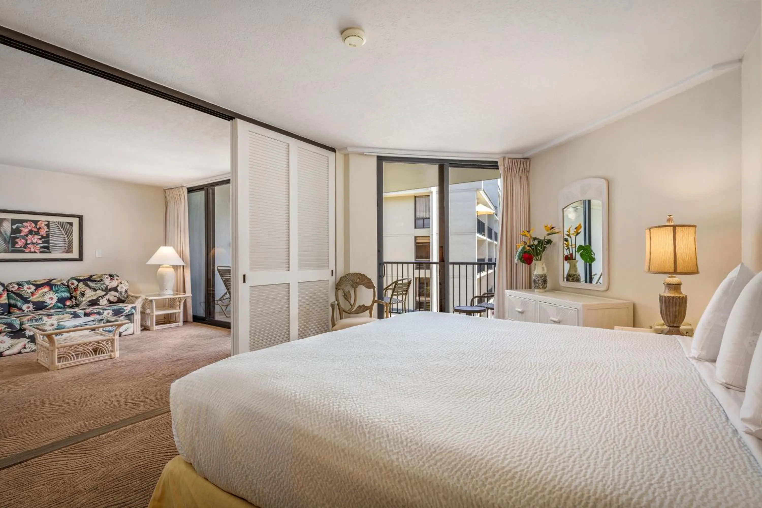 Bed in Aston Kona By The Sea