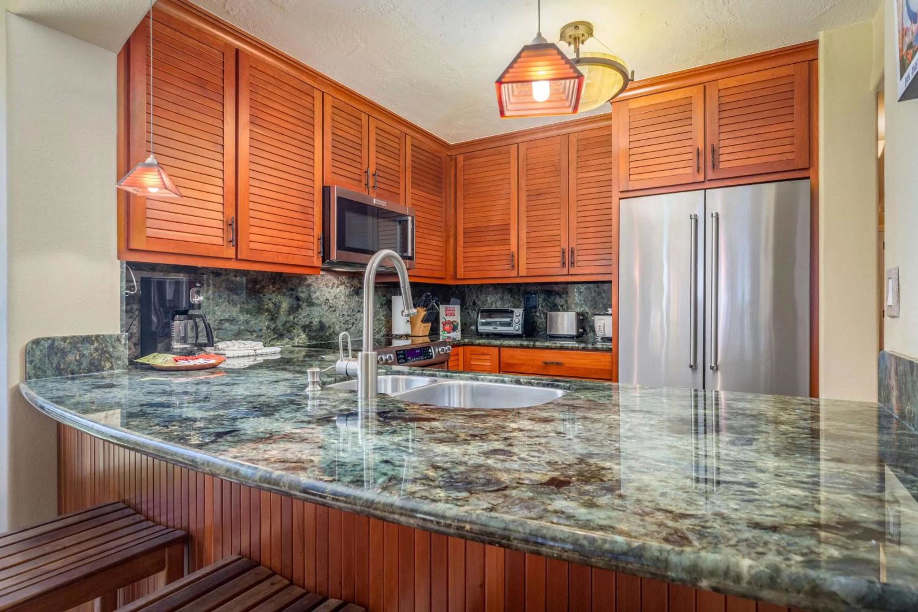 Kitchen or kitchenette in Aston Kona By The Sea