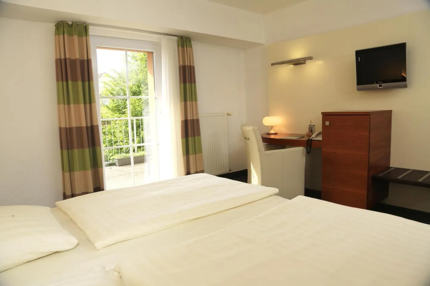 Photo of the whole room, Bed in Landidyll Hotel Klostermühle