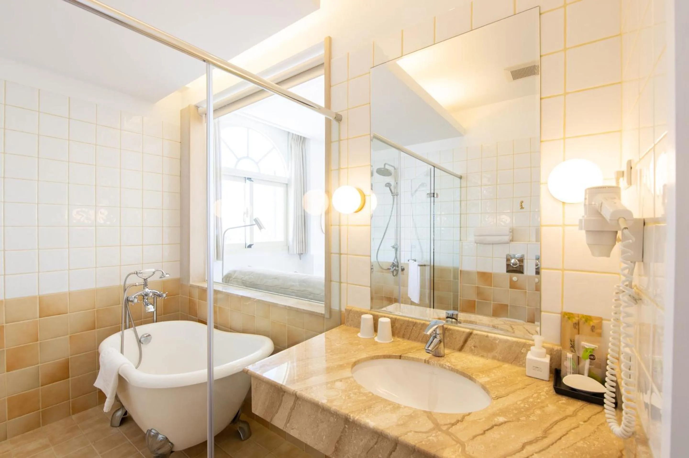 Bathroom in OwlStay The Salt