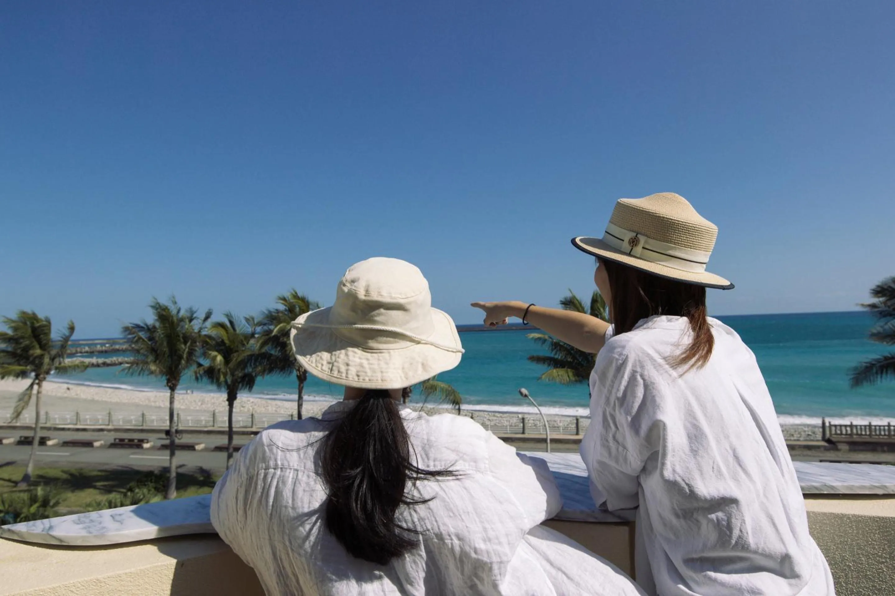 Sea view in OwlStay The Salt