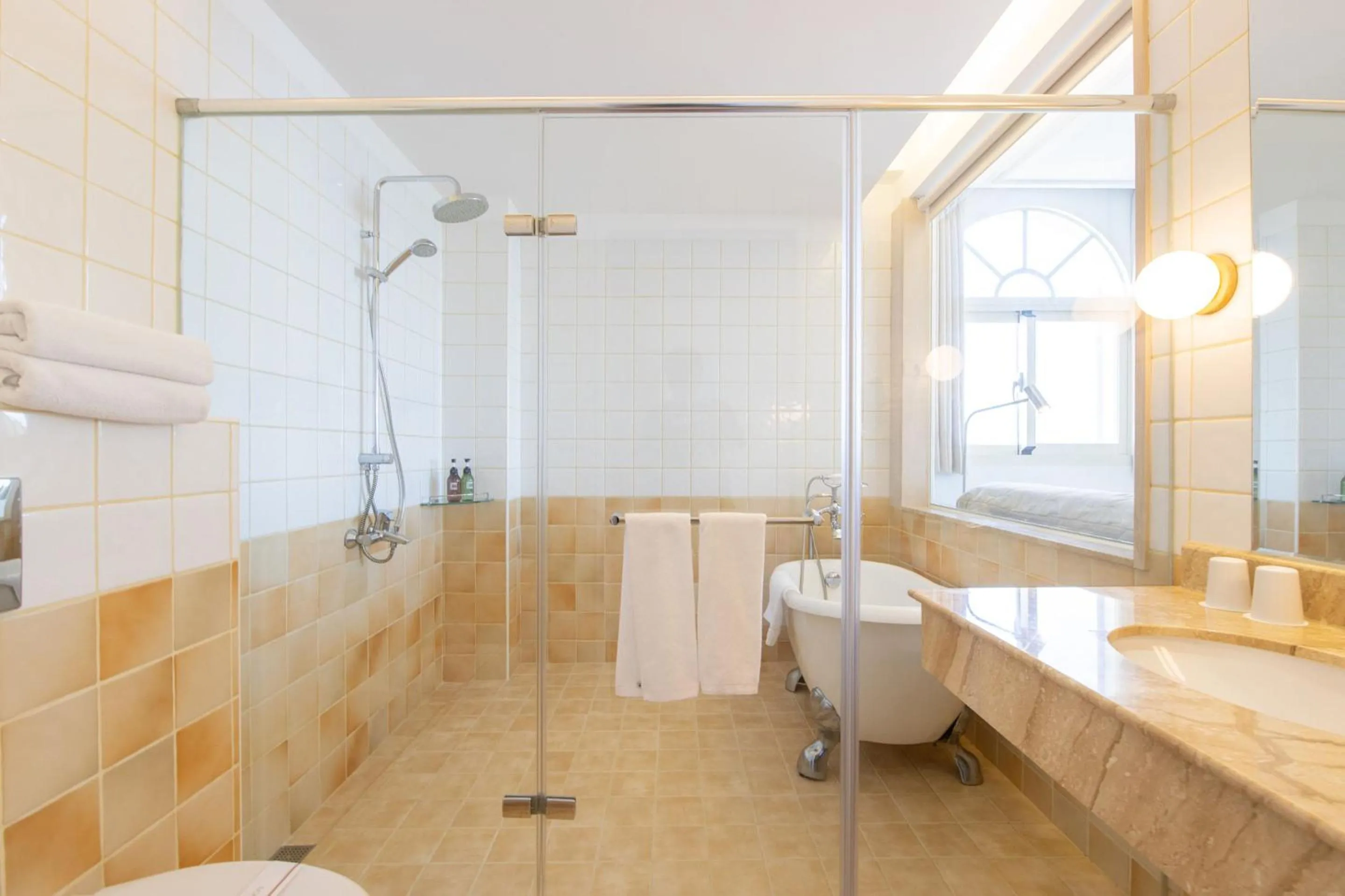 Bathroom in OwlStay The Salt