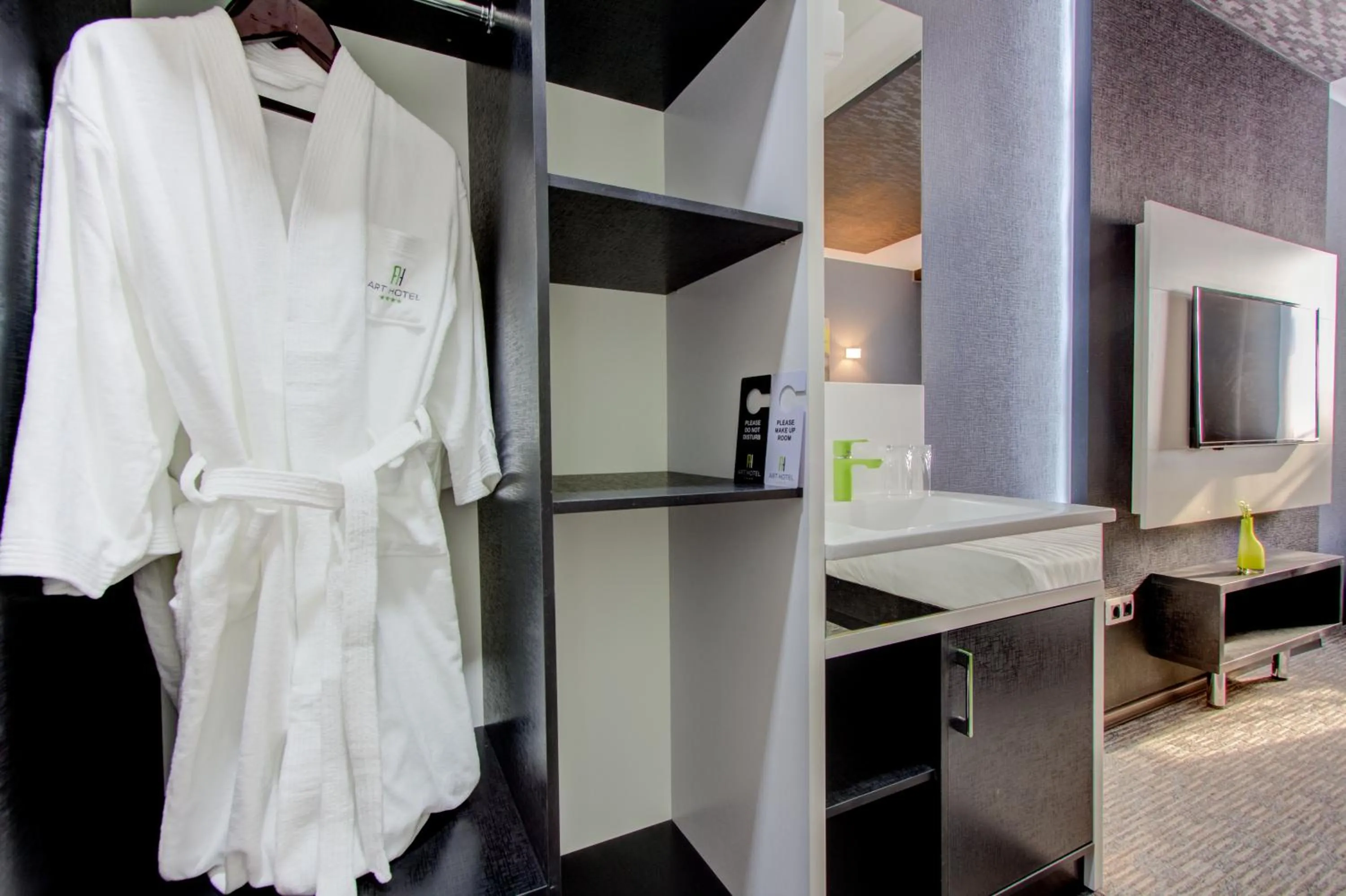 hair dresser in Art Hotel Bishkek