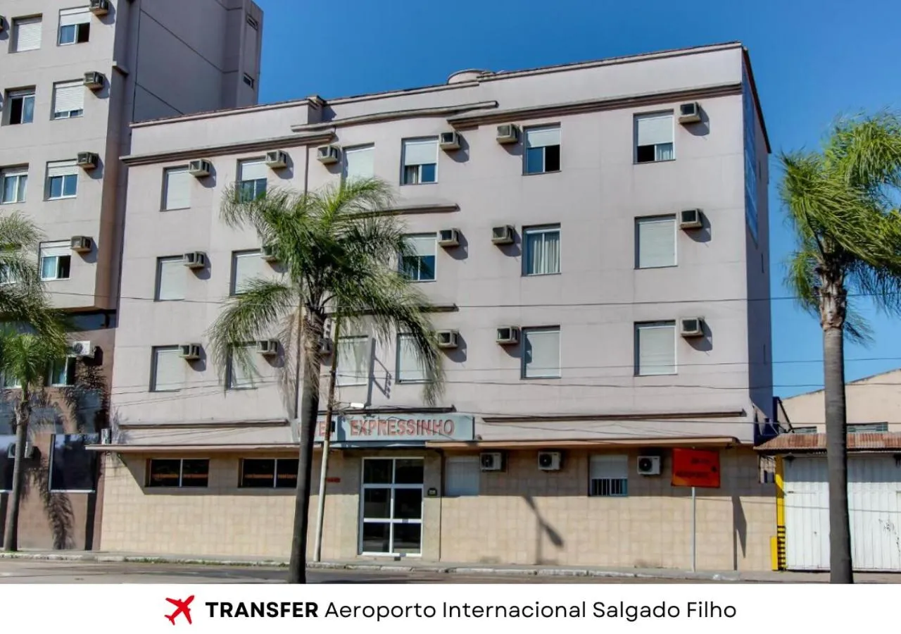 Property building in Hotel Expressinho Aeroporto