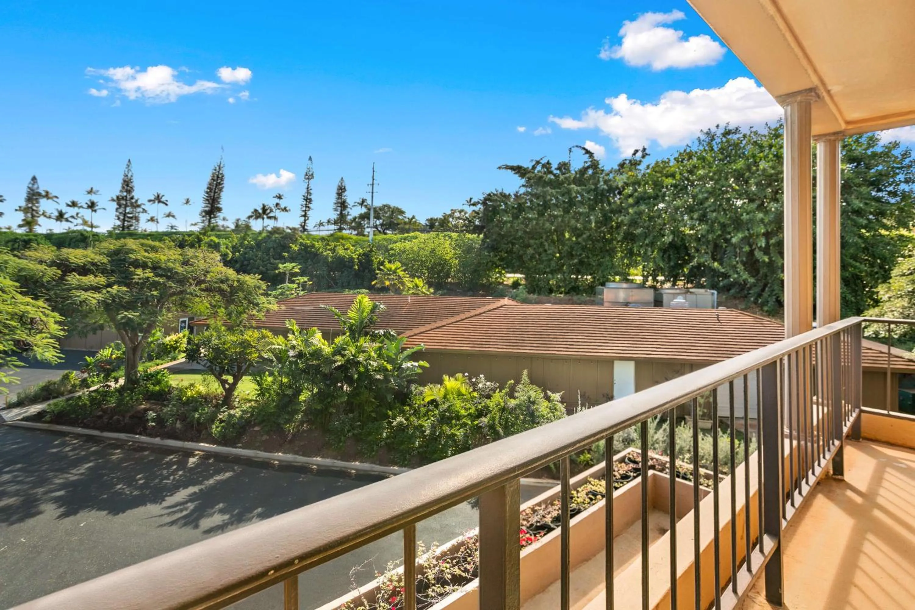 Property building in Aston Maui Kaanapali Villas