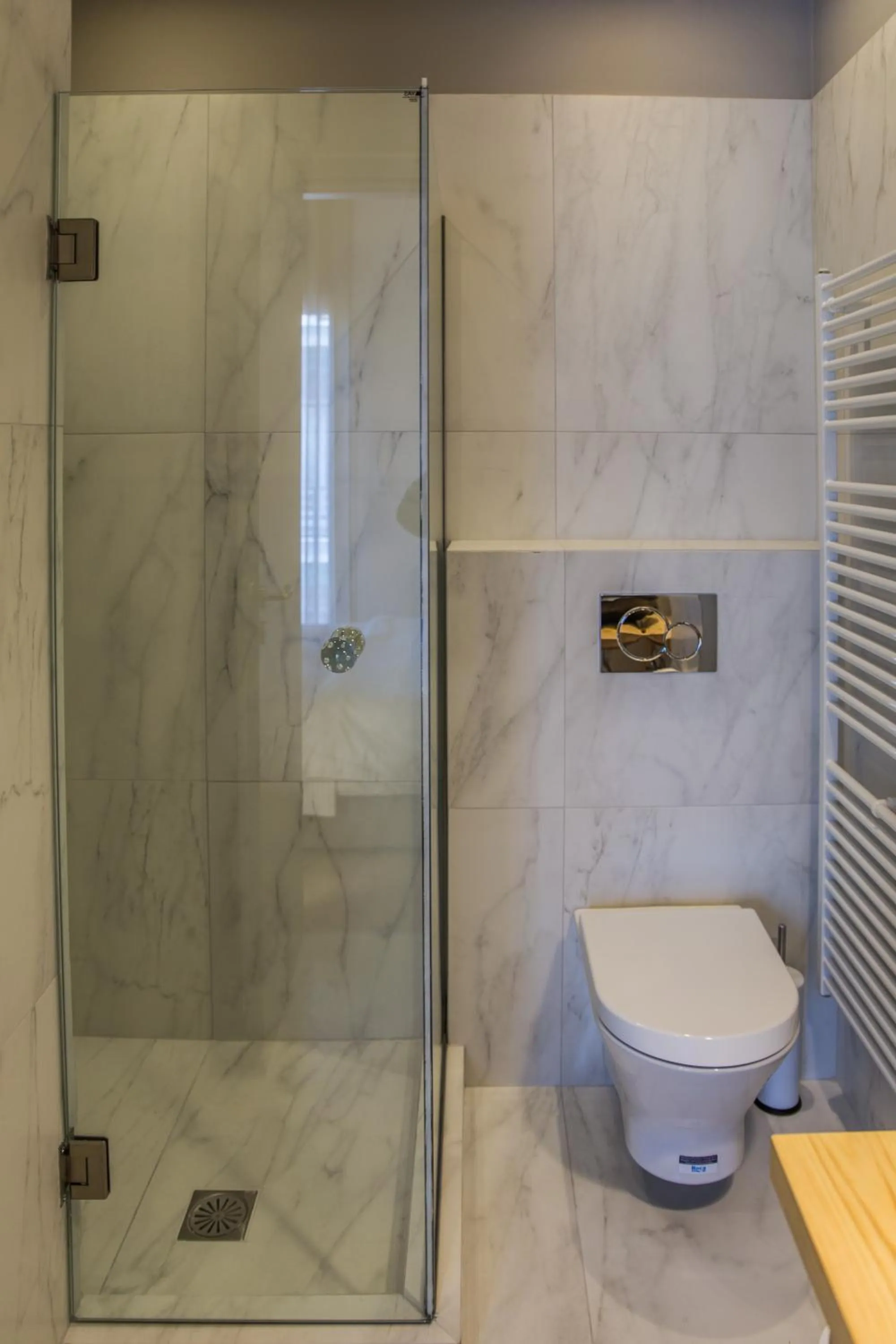 Shower in Athens Life