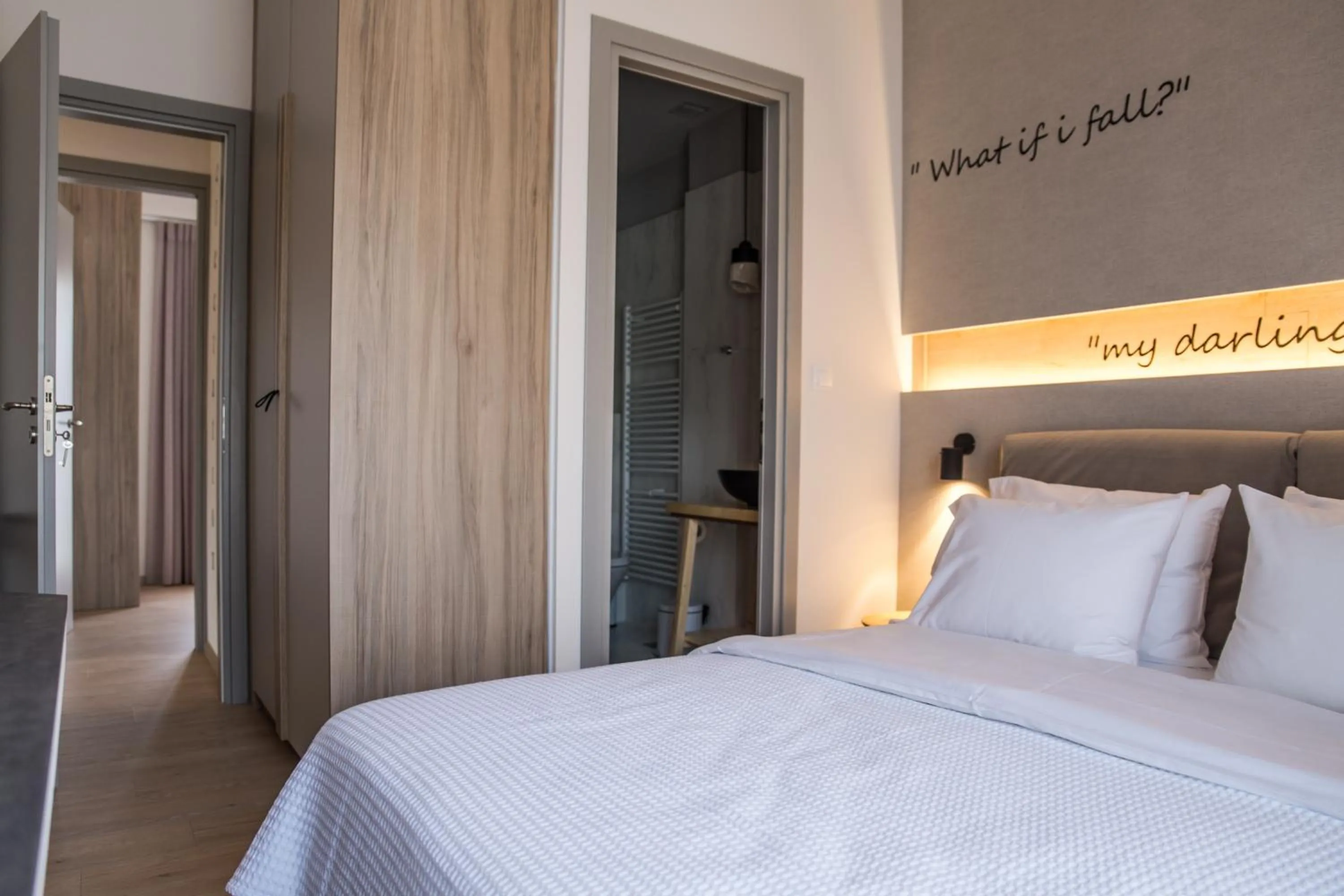 Bathroom, Bed in Athens Life