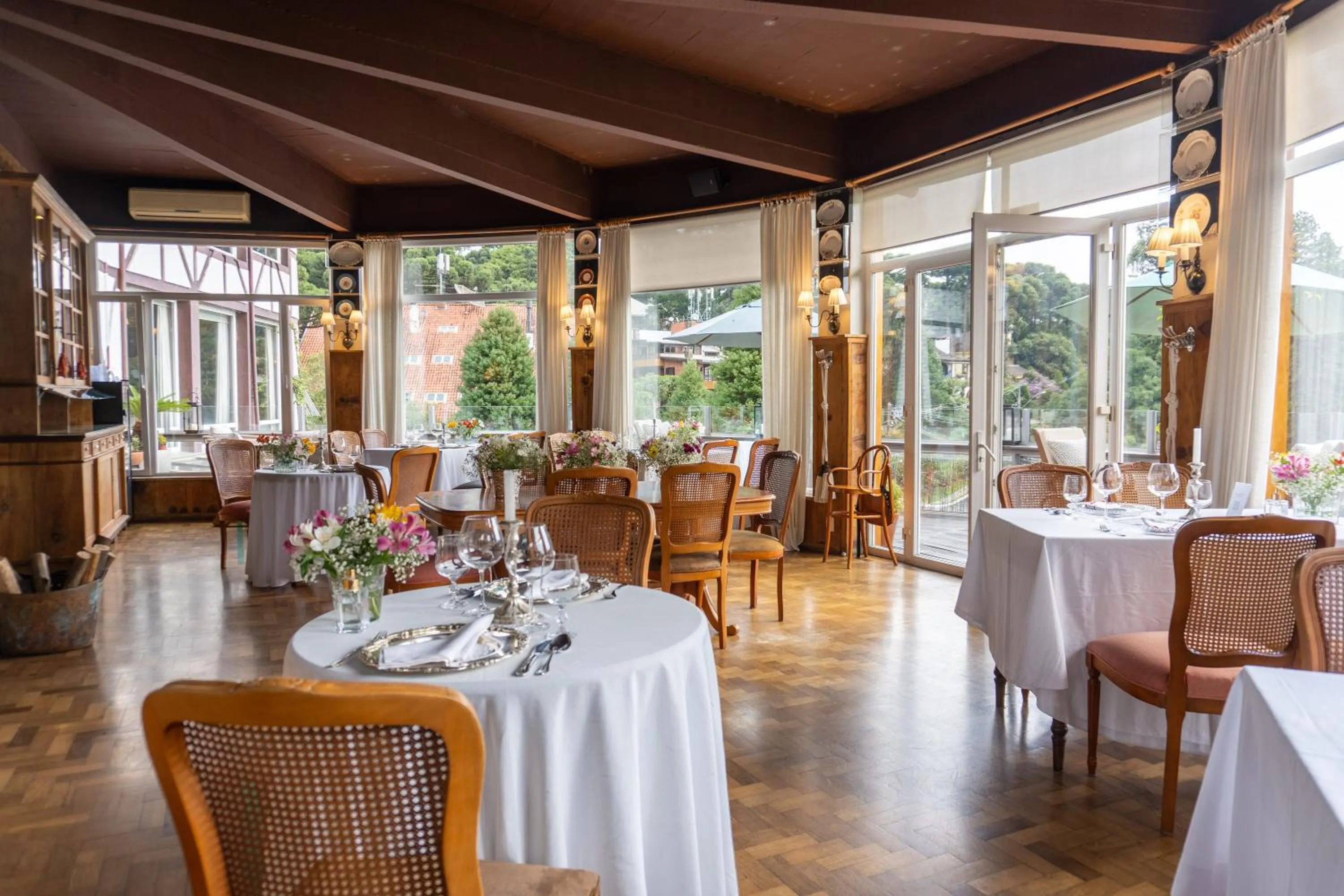 Restaurant/places to eat in Hotel Estalagem St. Hubertus