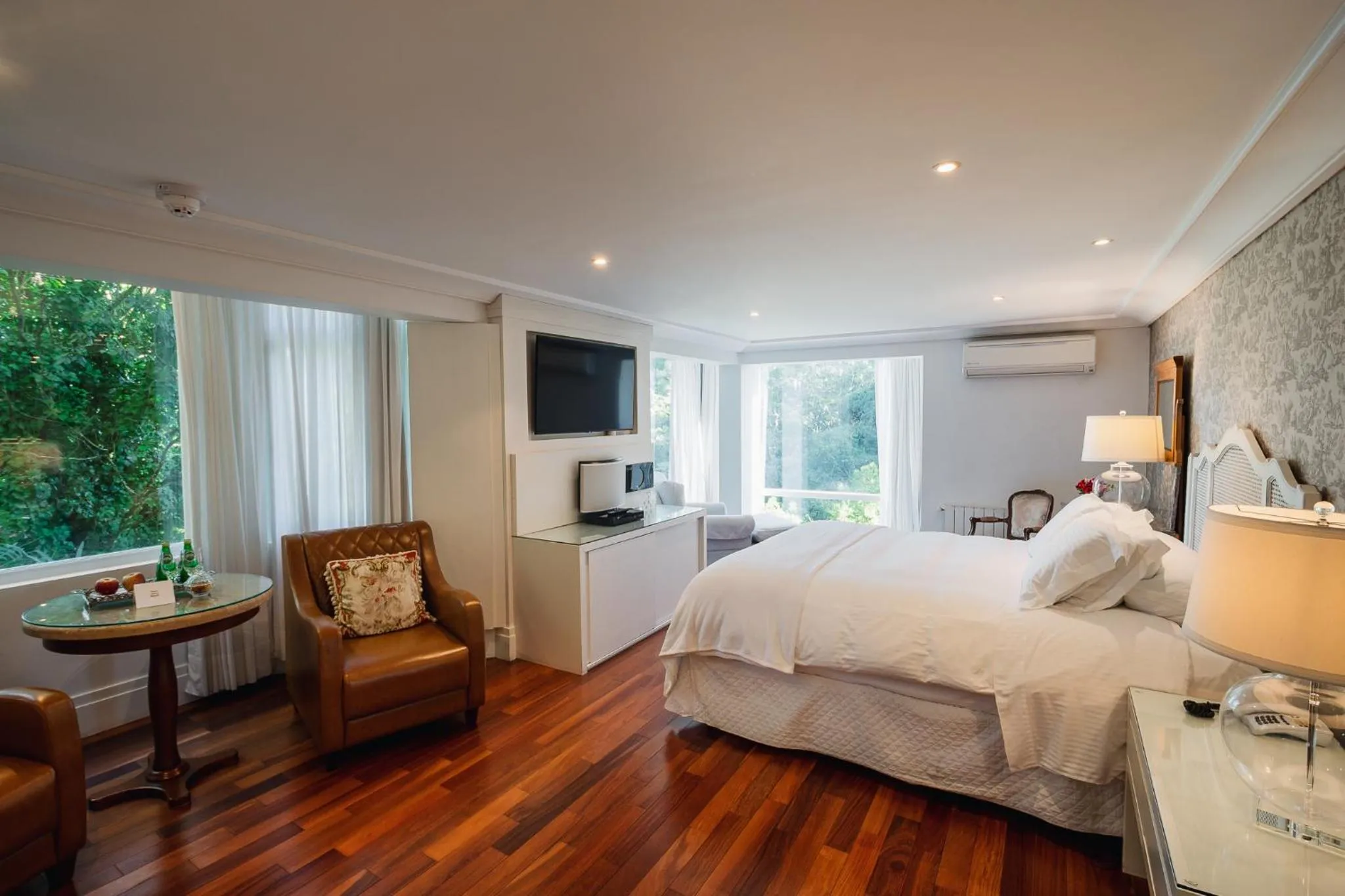 Decorative detail, Bed in Hotel Estalagem St. Hubertus