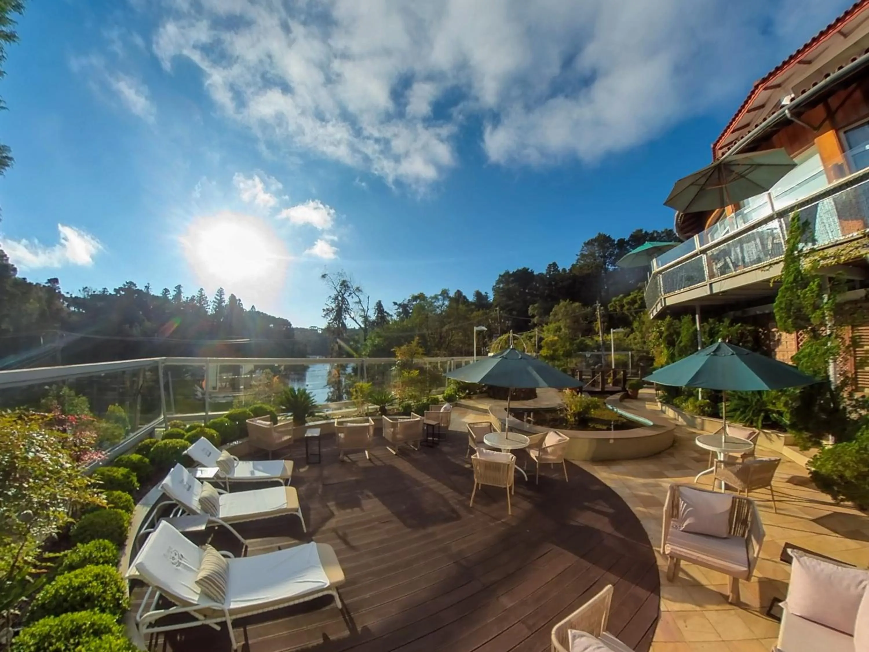 Garden in Hotel Estalagem St. Hubertus