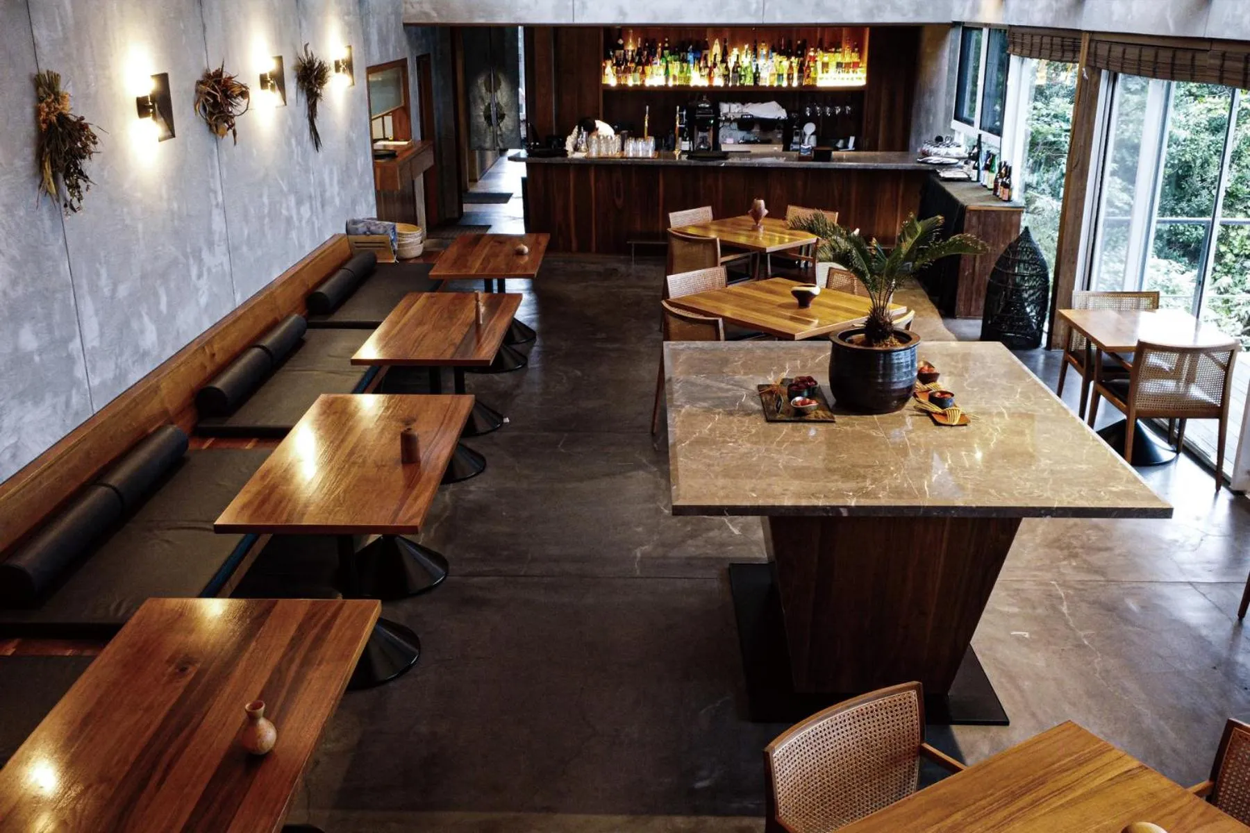 Restaurant/places to eat in Miru Amami