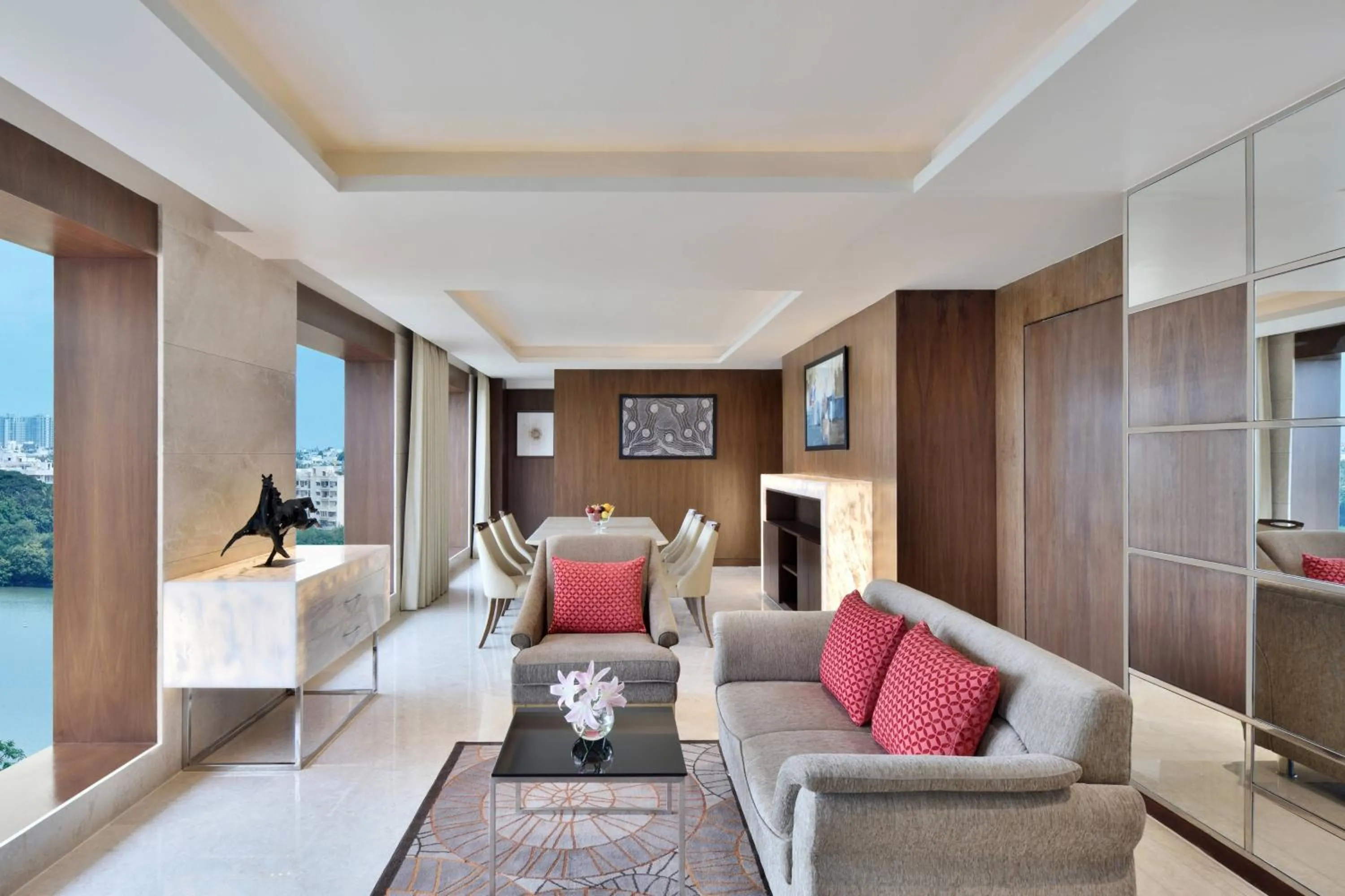 Photo of the whole room in Courtyard by Marriott Bengaluru Hebbal