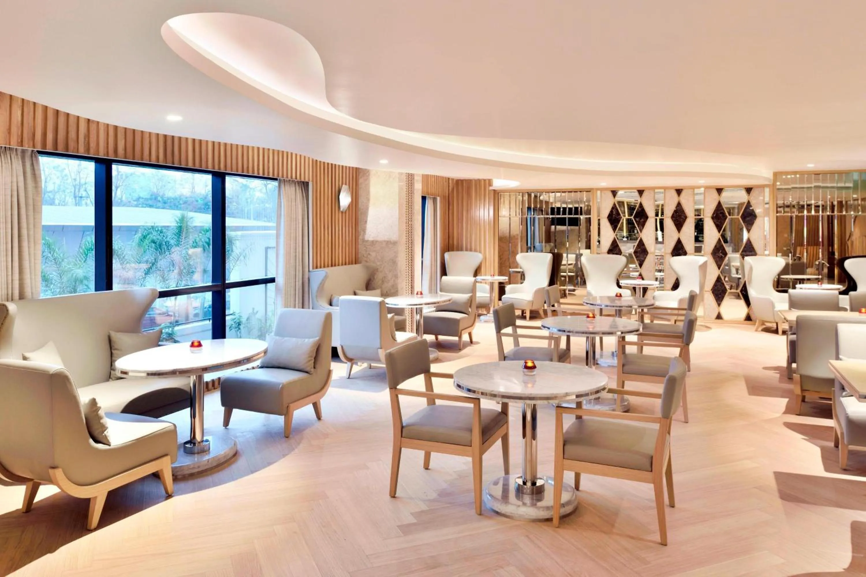 Restaurant/places to eat in Courtyard by Marriott Bengaluru Hebbal