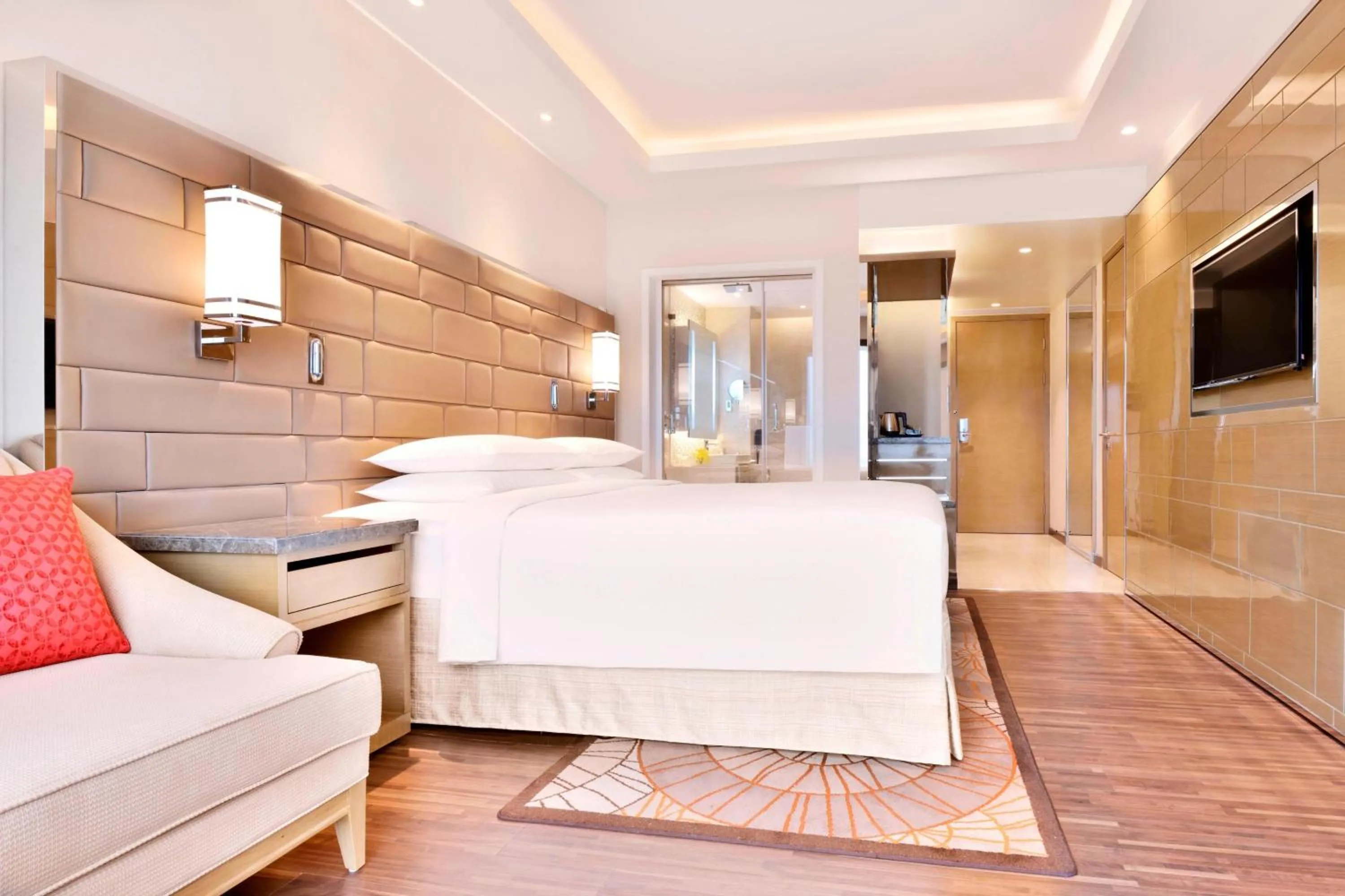 Photo of the whole room, Bed in Courtyard by Marriott Bengaluru Hebbal