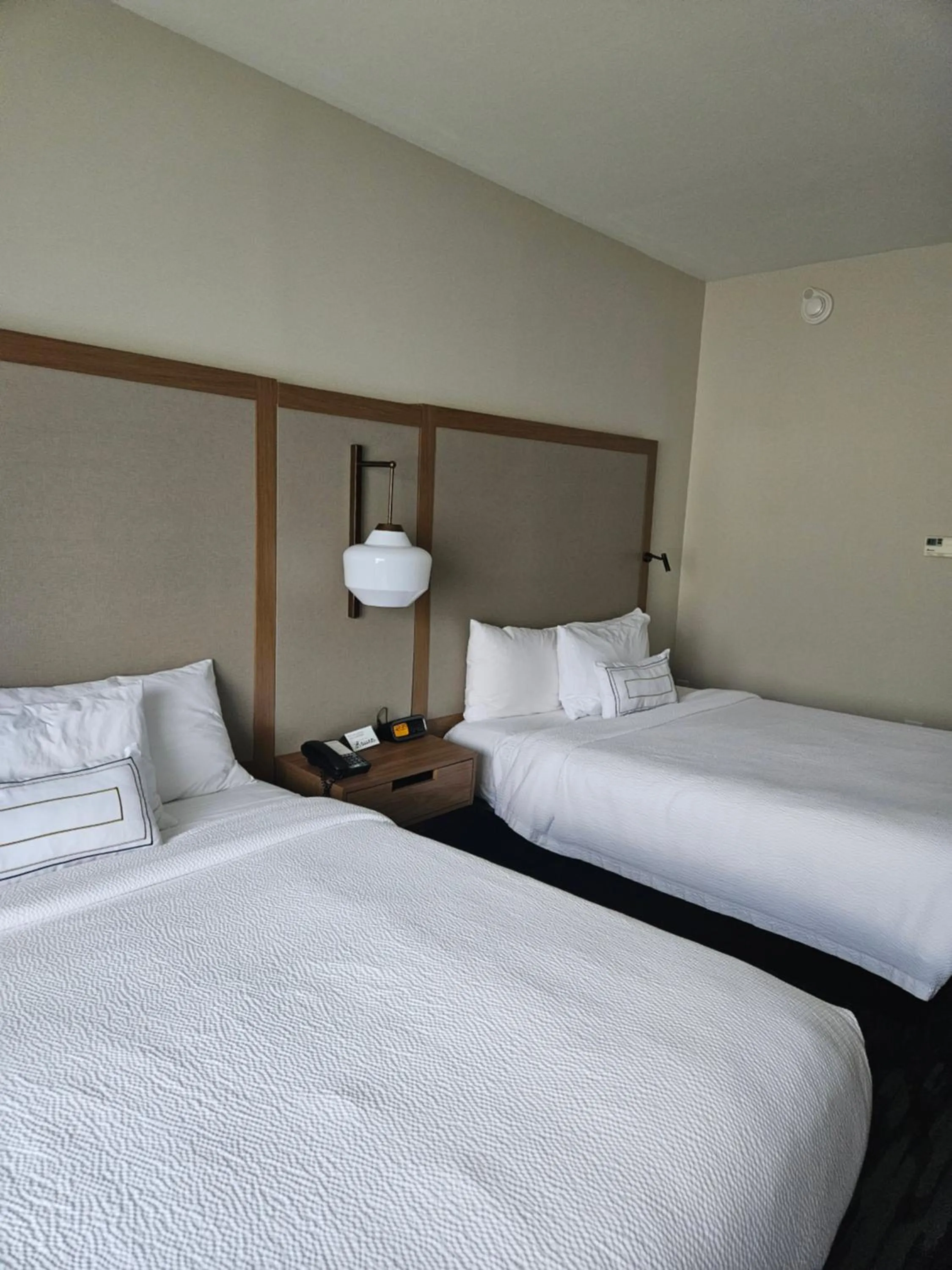 Bed in Fairfield Inn & Suites by Marriott Athens
